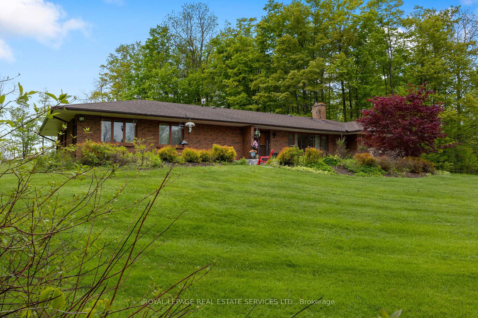 Photo 1 of 4711 Watson Road South, Puslinch, Rural Puslinch East — HOMEH
