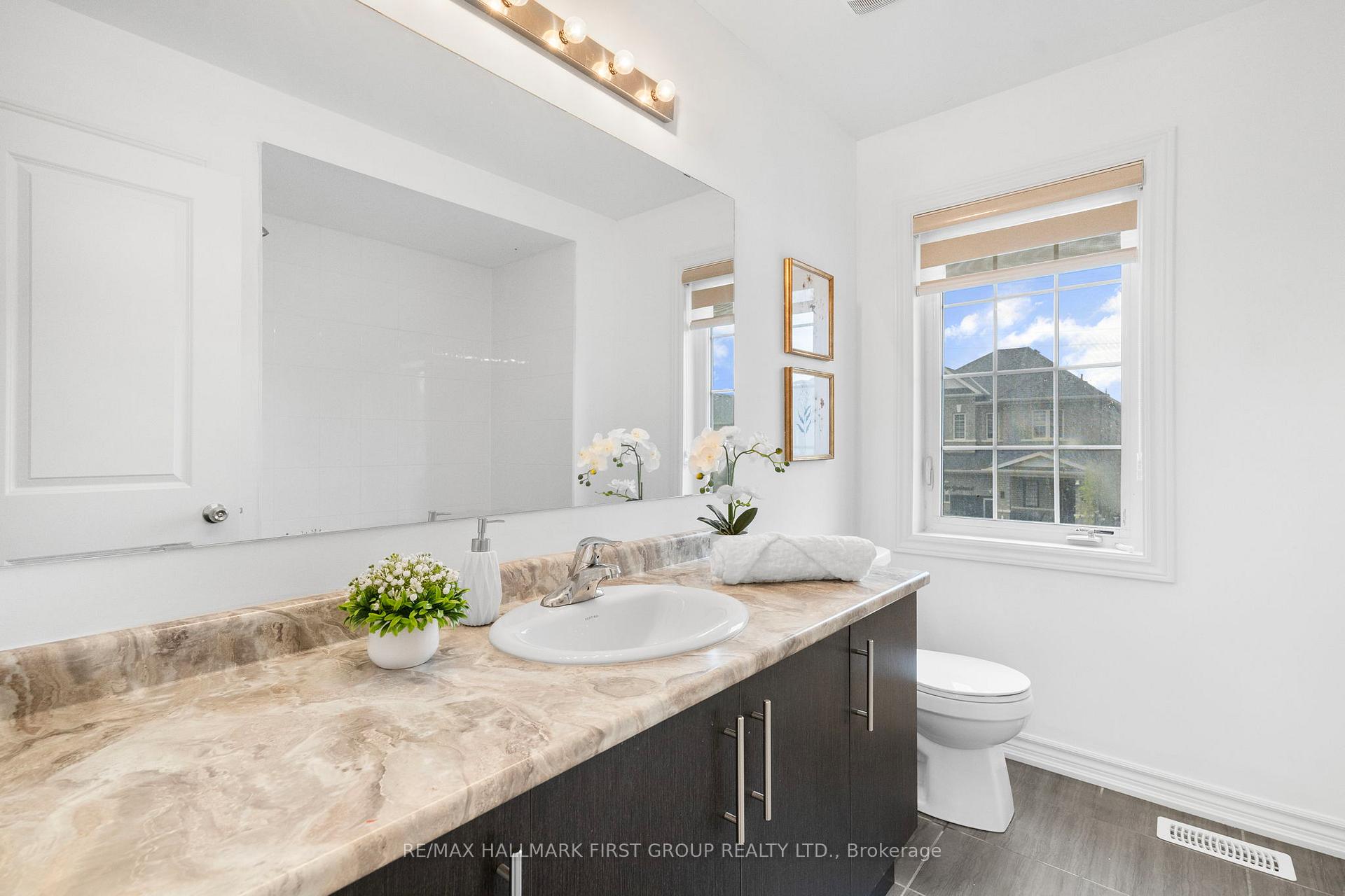 Photo 18 of 1119 Skyridge Boulevard, Pickering, Rural Pickering — HOMEH