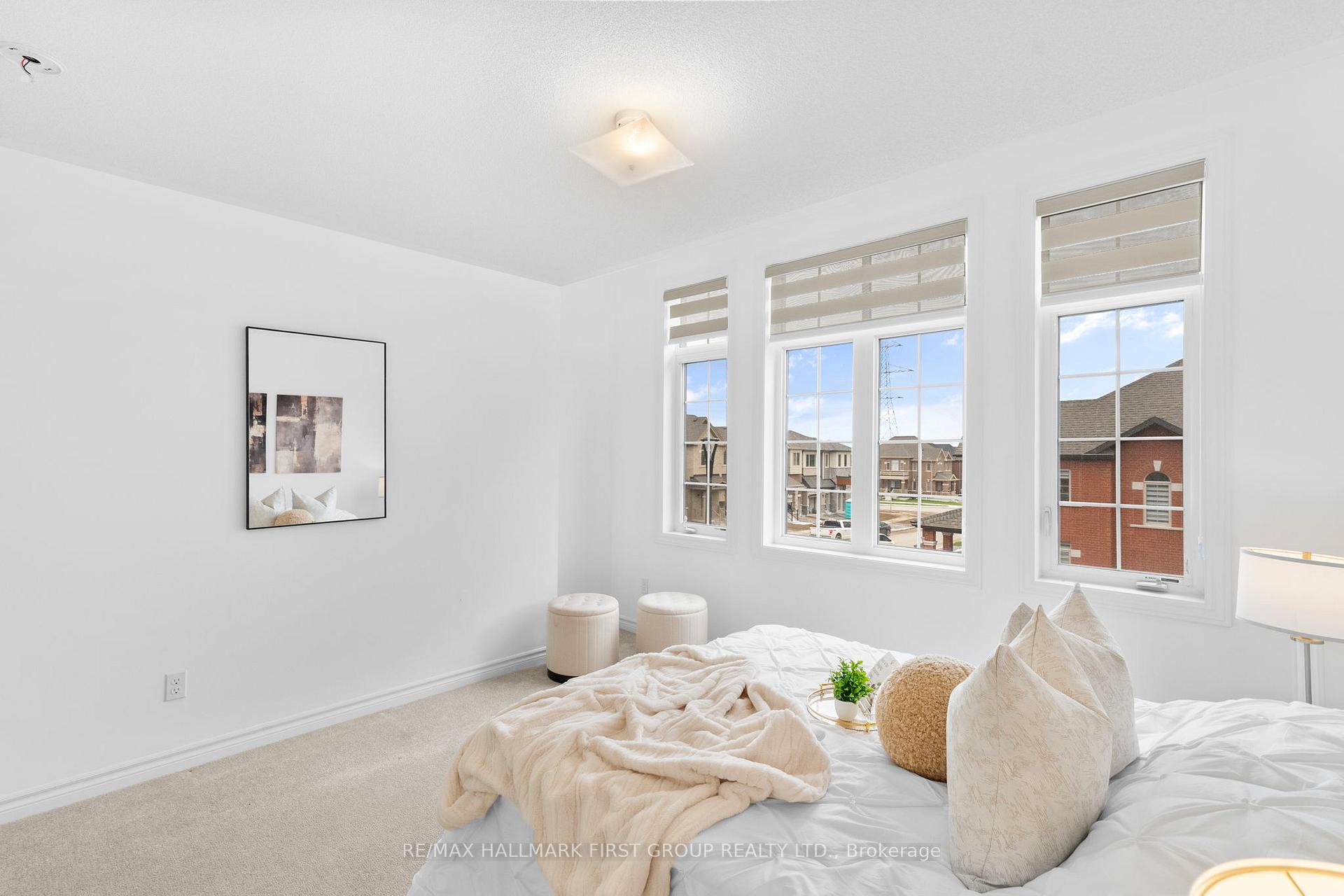 Photo 24 of 1119 Skyridge Boulevard, Pickering, Rural Pickering — HOMEH