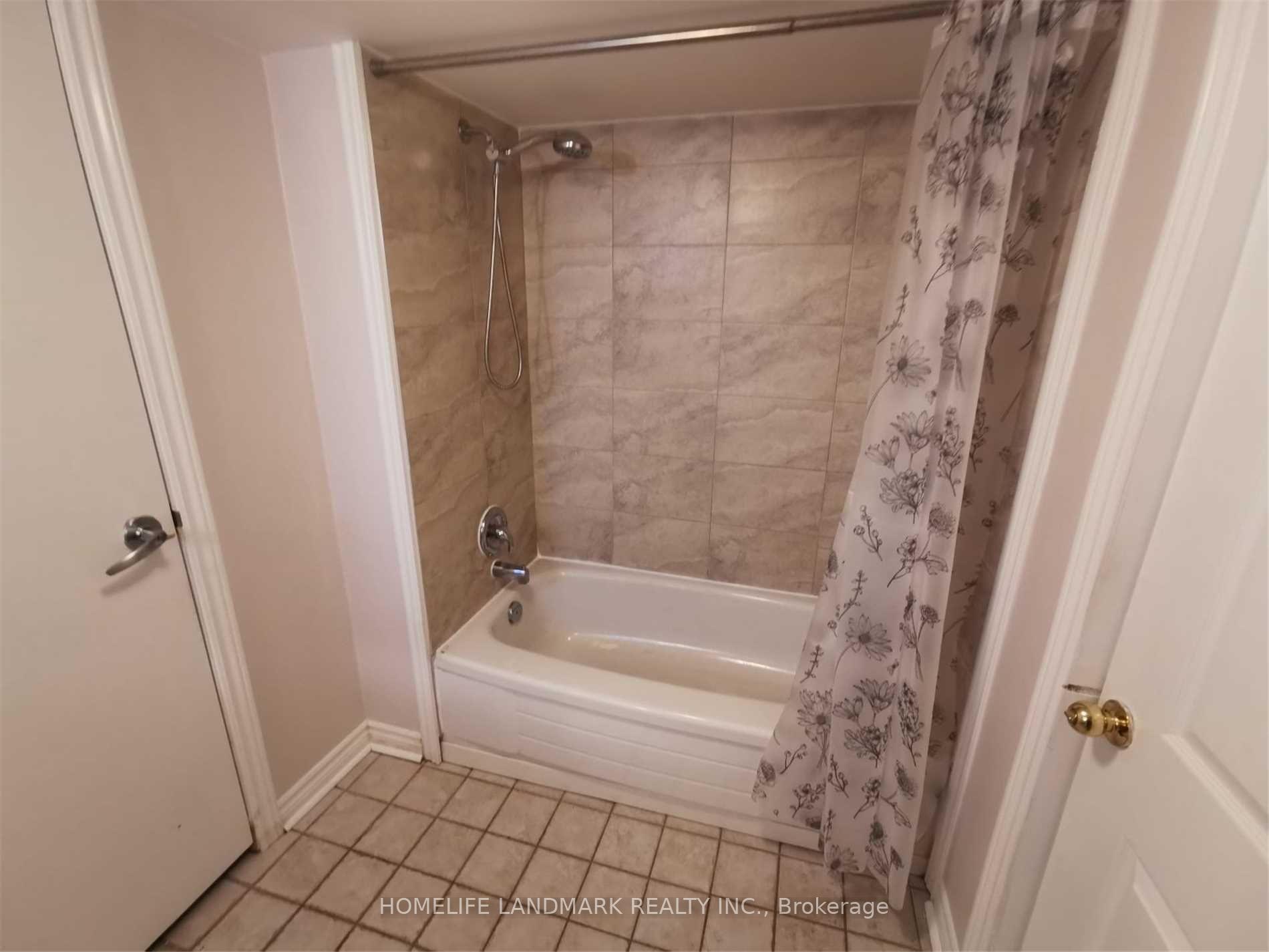 Photo 7 of 727 Hewson Drive, Pickering, Bay Ridges — HOMEH