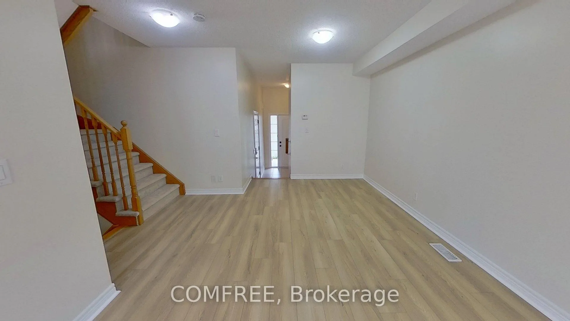 Photo 8 of 47 Nearco Crescent, Oshawa, Windfields — HOMEH