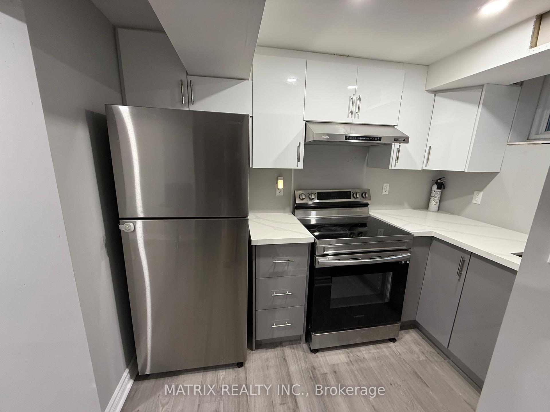 Photo 5 of 1595 Geta Circle, Pickering, Village East — HOMEH