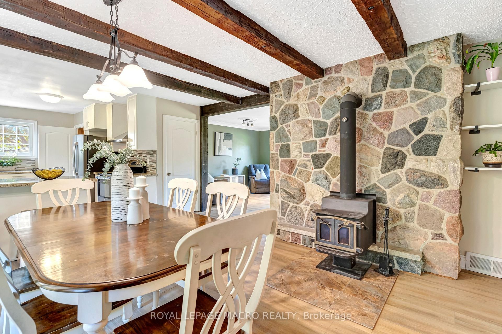 Photo 5 of 6692 Gore Road, Puslinch, Crieff/Aikensville/Killean — HOMEH
