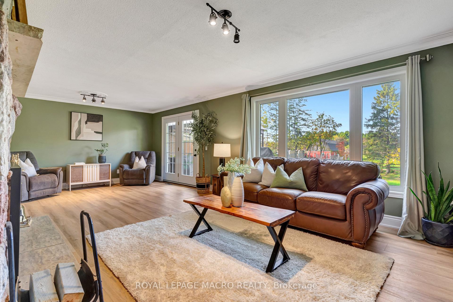 Photo 10 of 6692 Gore Road, Puslinch, Crieff/Aikensville/Killean — HOMEH