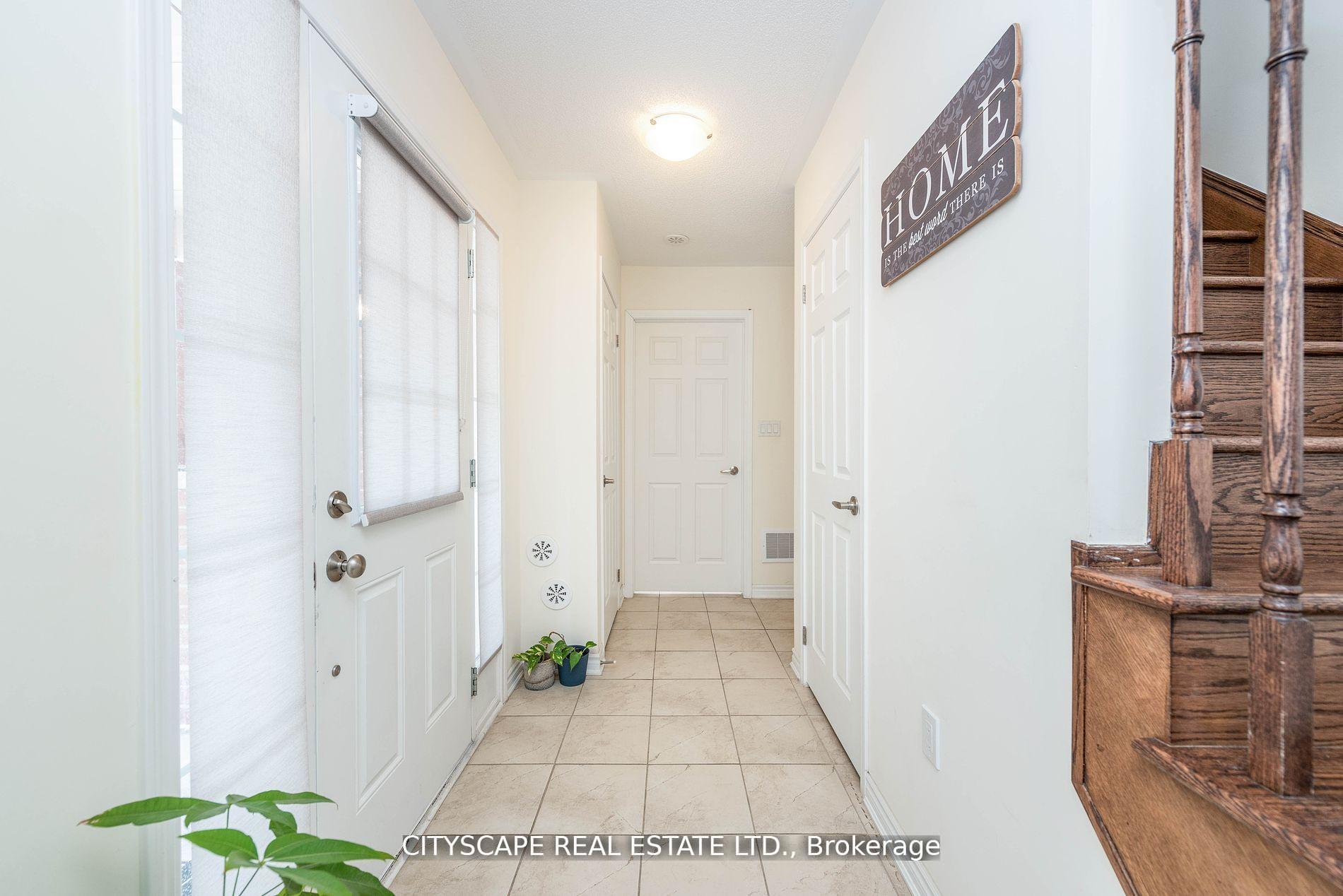 Photo 4 of Unit 85, 1000 Asleton Boulevard, Milton, Willmott — HOMEH