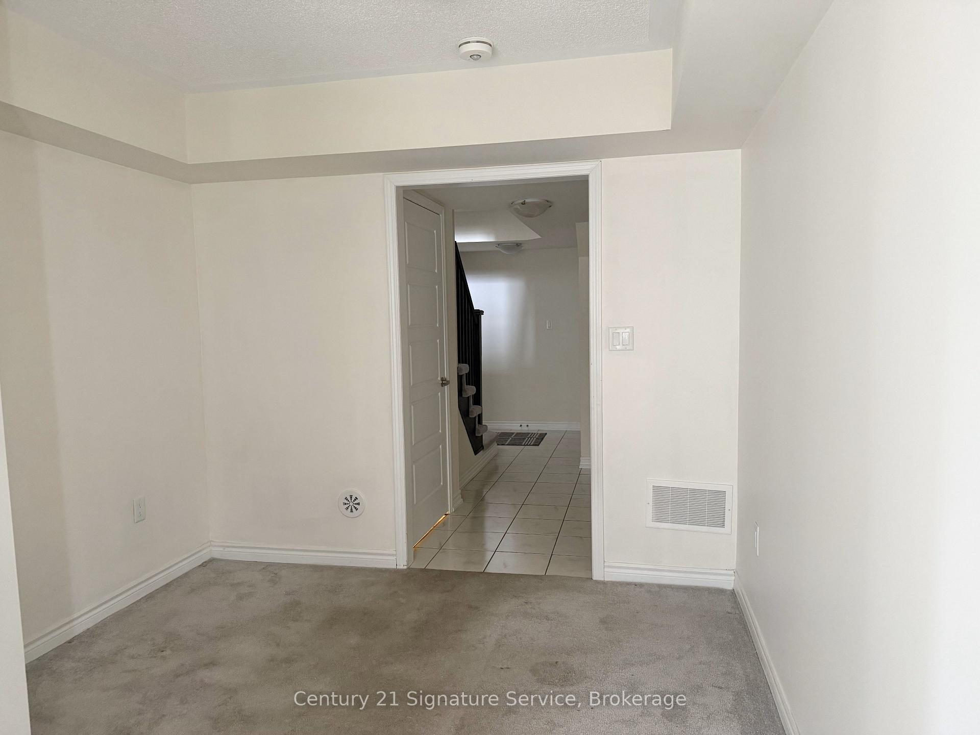 Photo 4 of 582 Allport Gate, Milton, Clarke — HOMEH