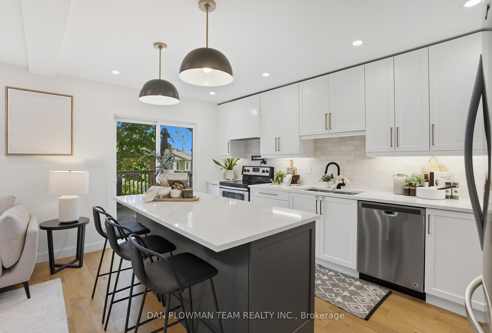 Photo 11 of 1400 Palmetto Drive, Oshawa, Samac — HOMEH