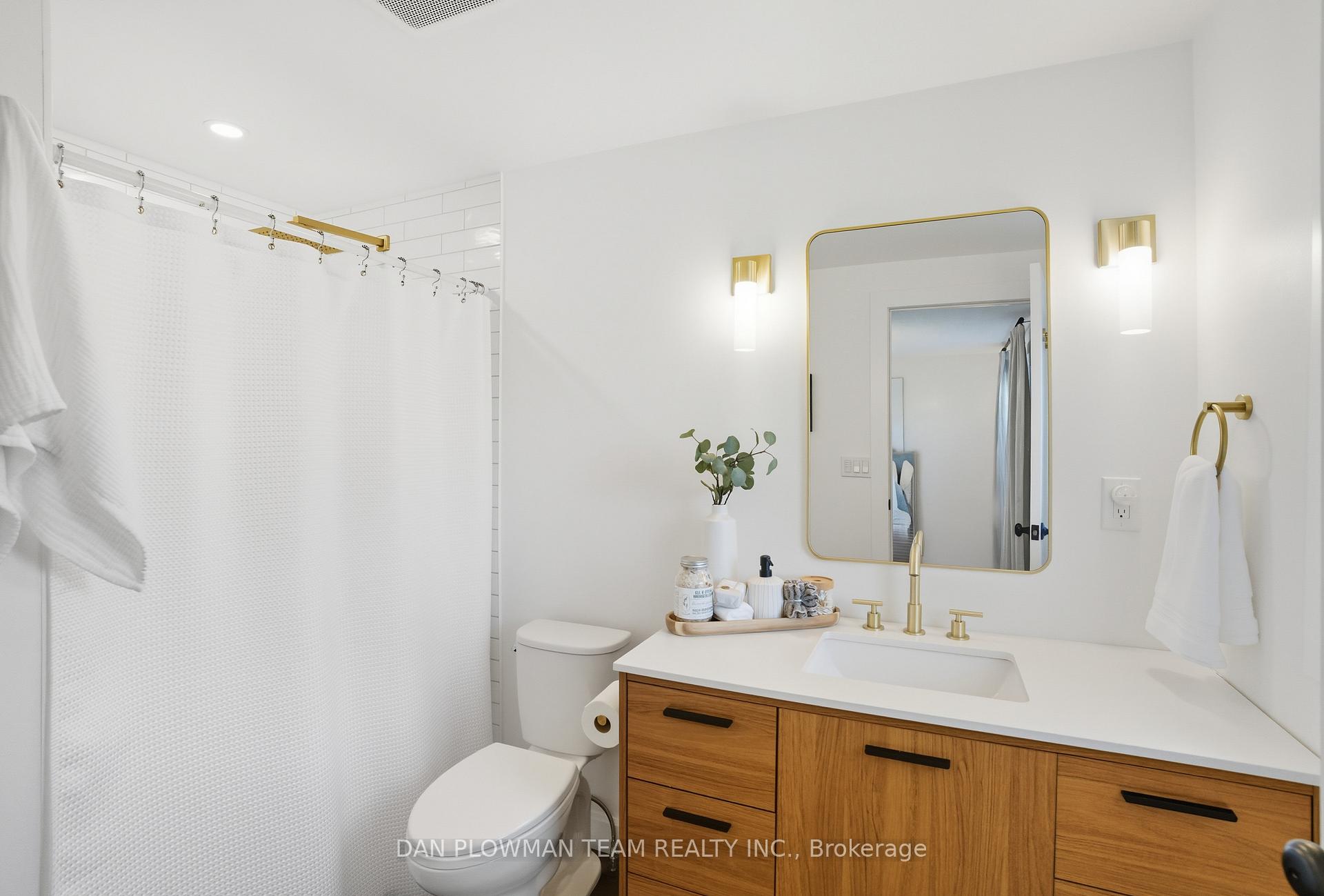 Photo 18 of 1400 Palmetto Drive, Oshawa, Samac — HOMEH
