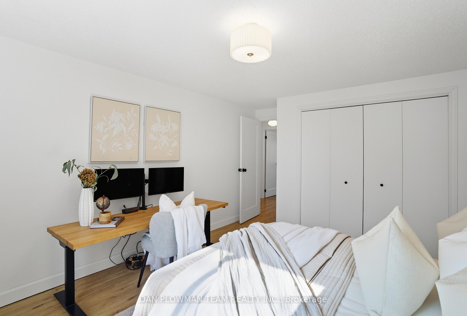Photo 23 of 1400 Palmetto Drive, Oshawa, Samac — HOMEH