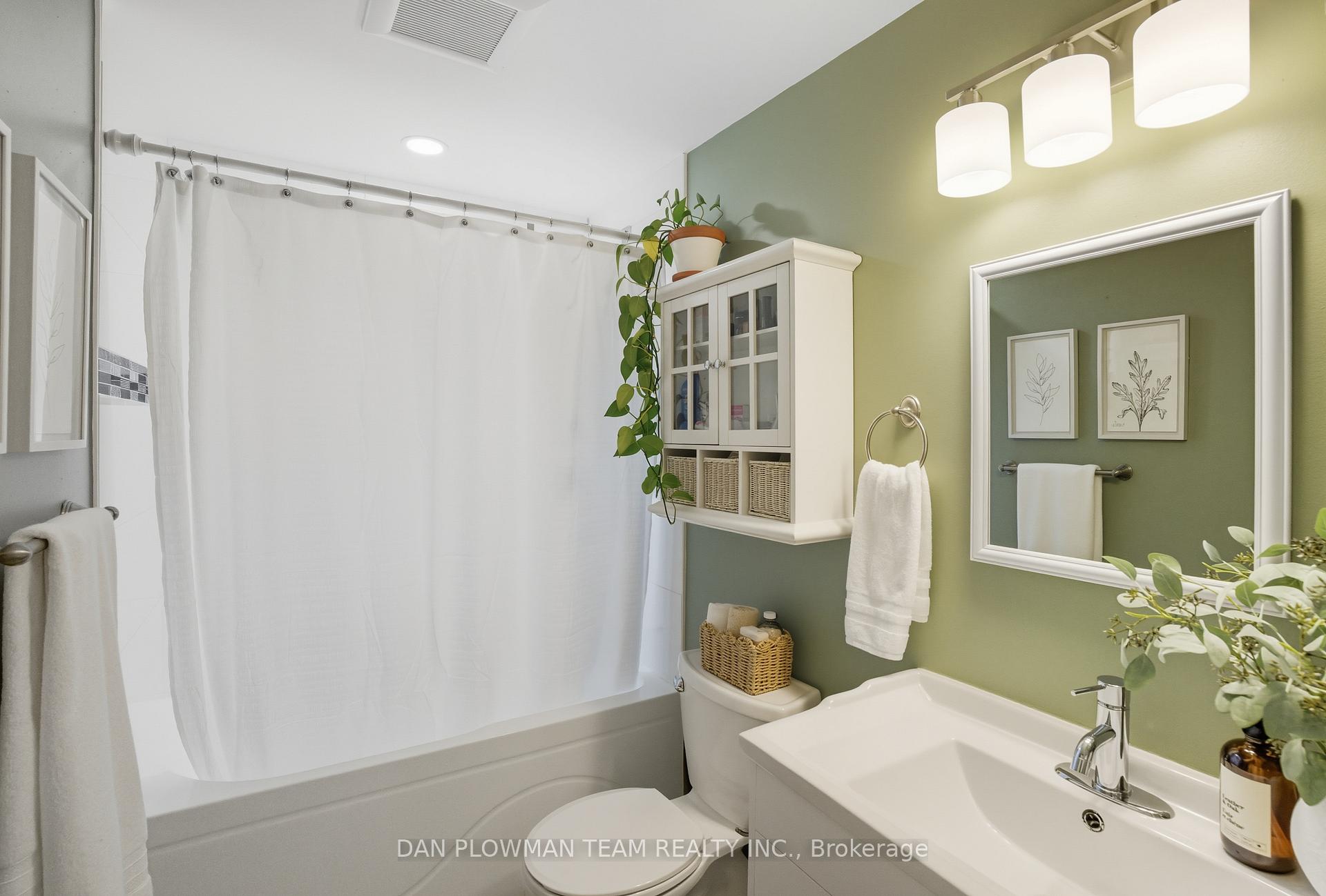 Photo 24 of 1400 Palmetto Drive, Oshawa, Samac — HOMEH