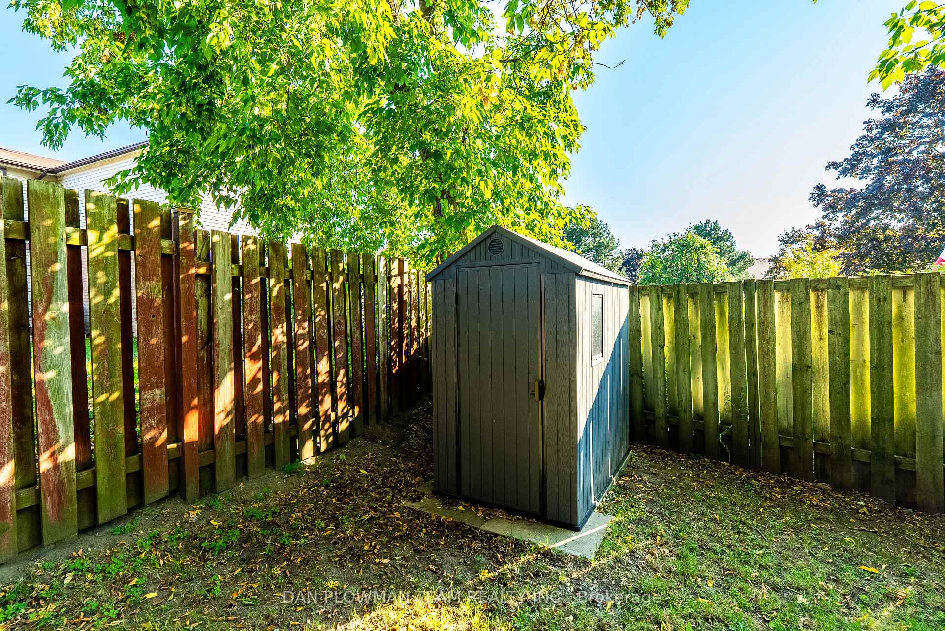 Photo 36 of 1400 Palmetto Drive, Oshawa, Samac — HOMEH