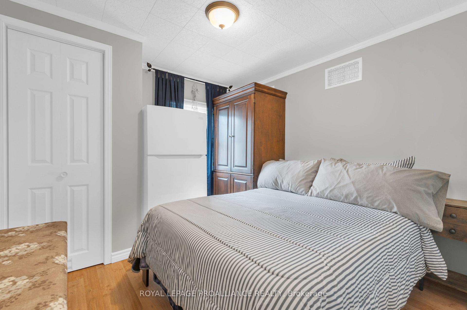 Photo 13 of 15 Finch Lane, Quinte West, Sidney Ward — HOMEH