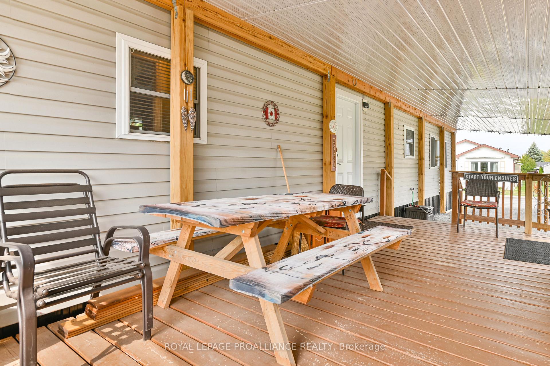 Photo 18 of 15 Finch Lane, Quinte West, Sidney Ward — HOMEH