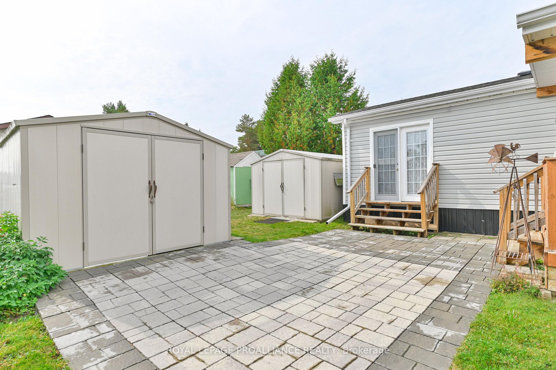 Photo 20 of 15 Finch Lane, Quinte West, Sidney Ward — HOMEH