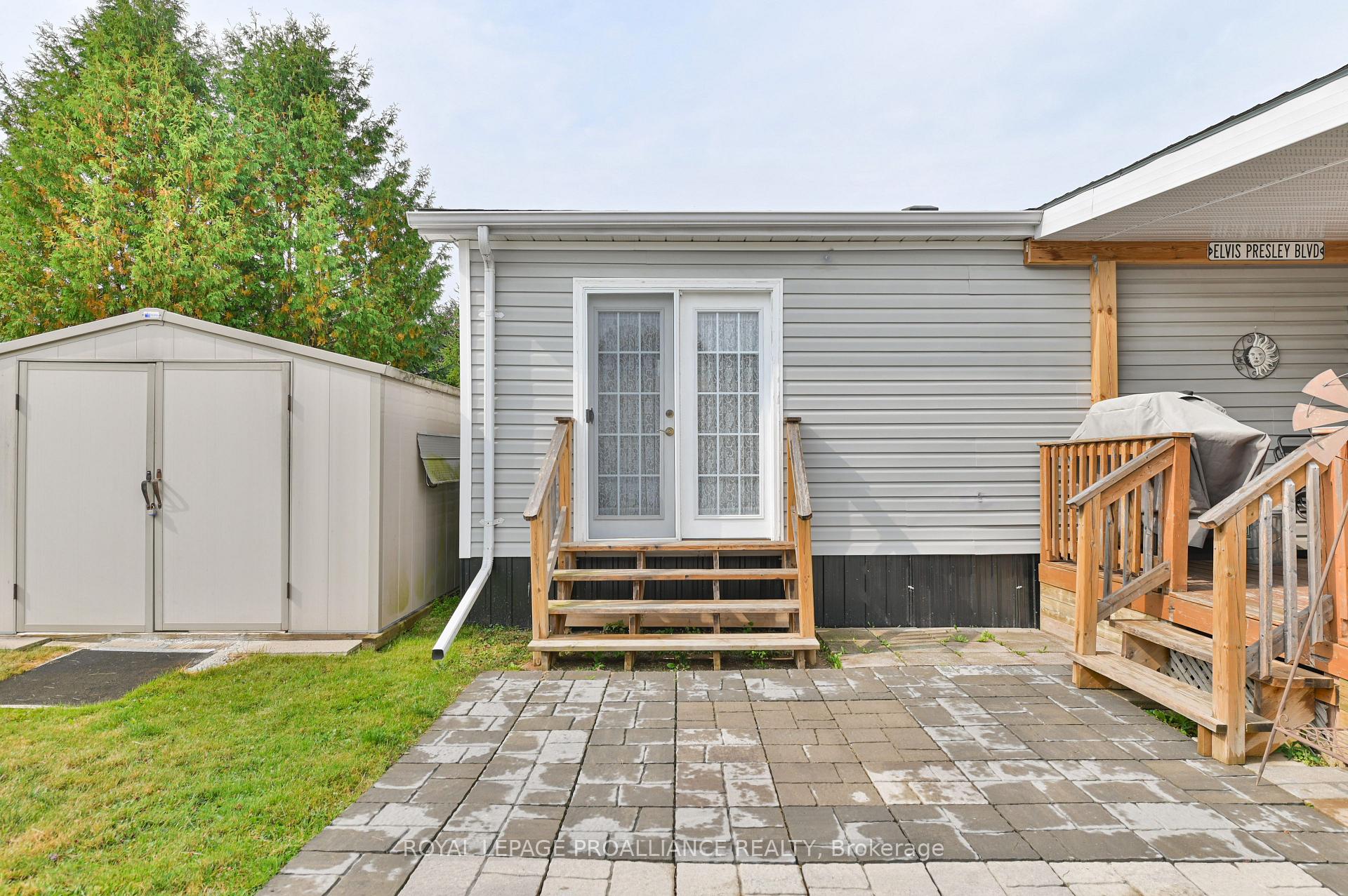 Photo 23 of 15 Finch Lane, Quinte West, Sidney Ward — HOMEH