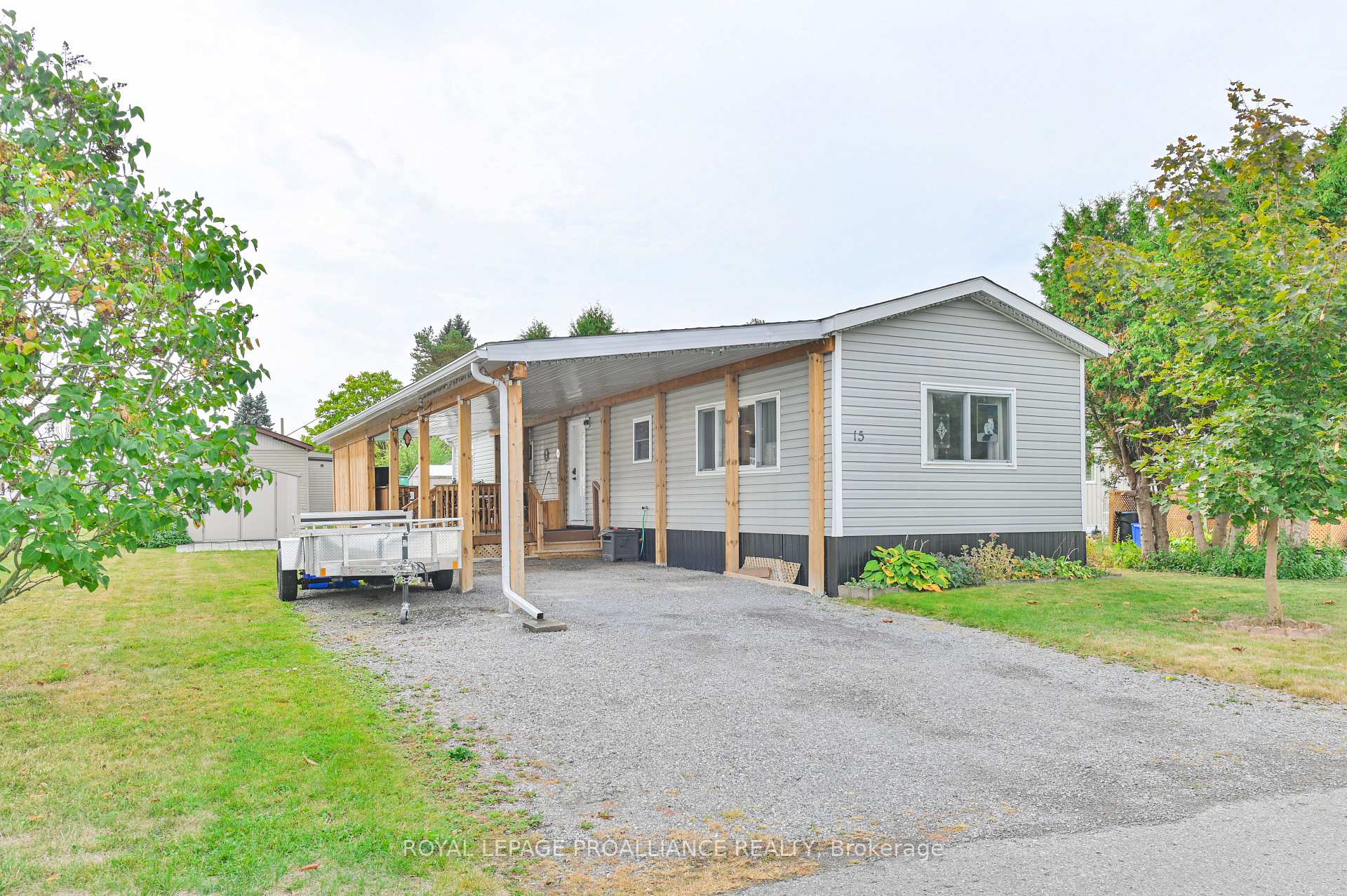 Photo 30 of 15 Finch Lane, Quinte West, Sidney Ward — HOMEH
