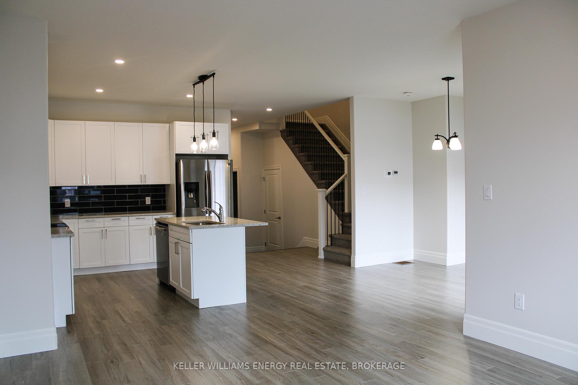 Photo 12 of 36 Markland Avenue, Prince Edward County, Picton Ward — HOMEH