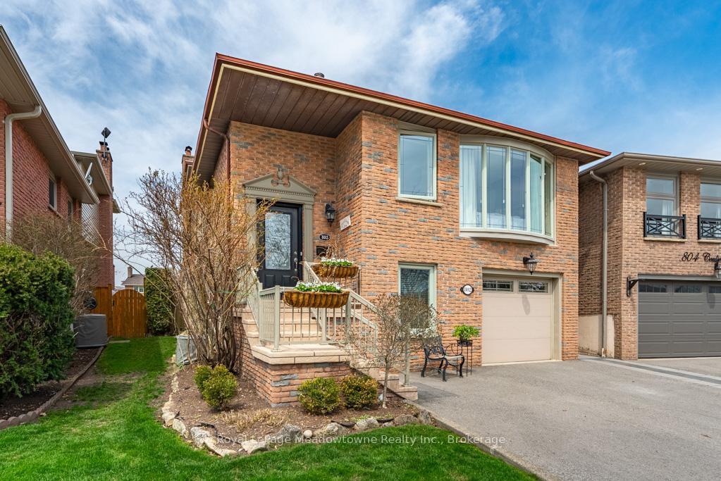 Photo 2 of 802 Coulson Avenue, Milton, Timberlea — HOMEH