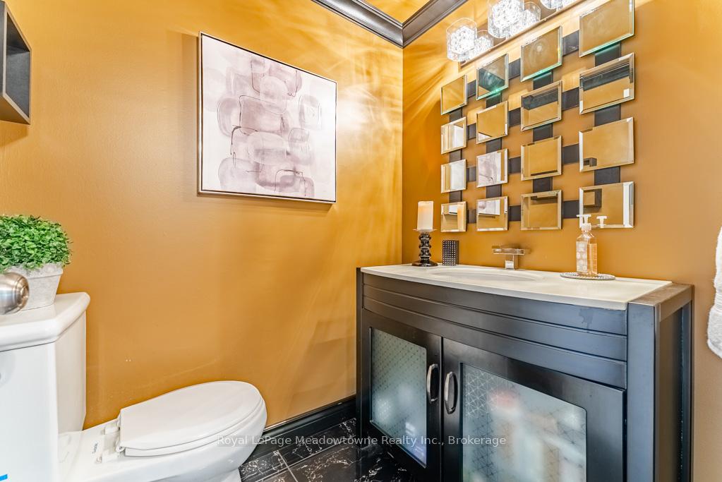 Photo 17 of 802 Coulson Avenue, Milton, Timberlea — HOMEH
