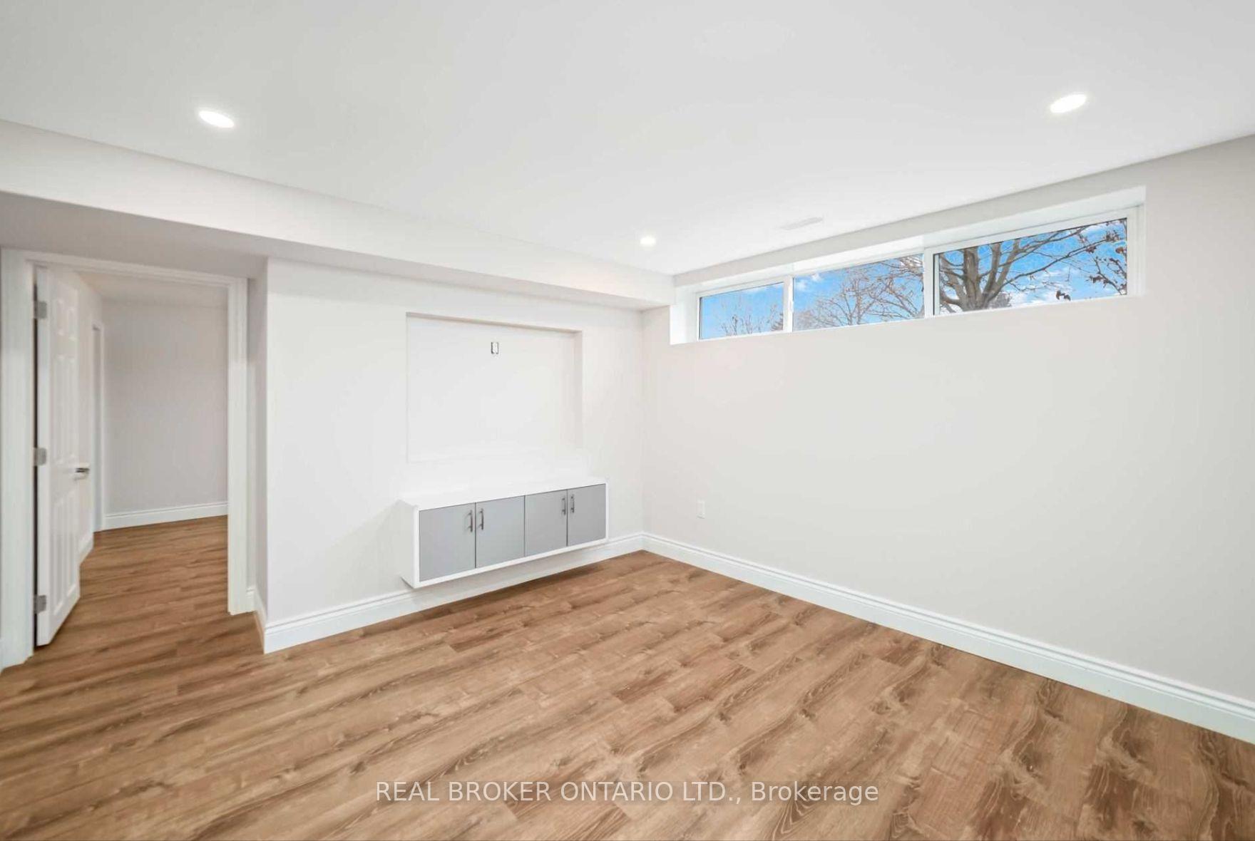 Photo 6 of Unit Lower, 553 Finucane Street, Oshawa, McLaughlin — HOMEH