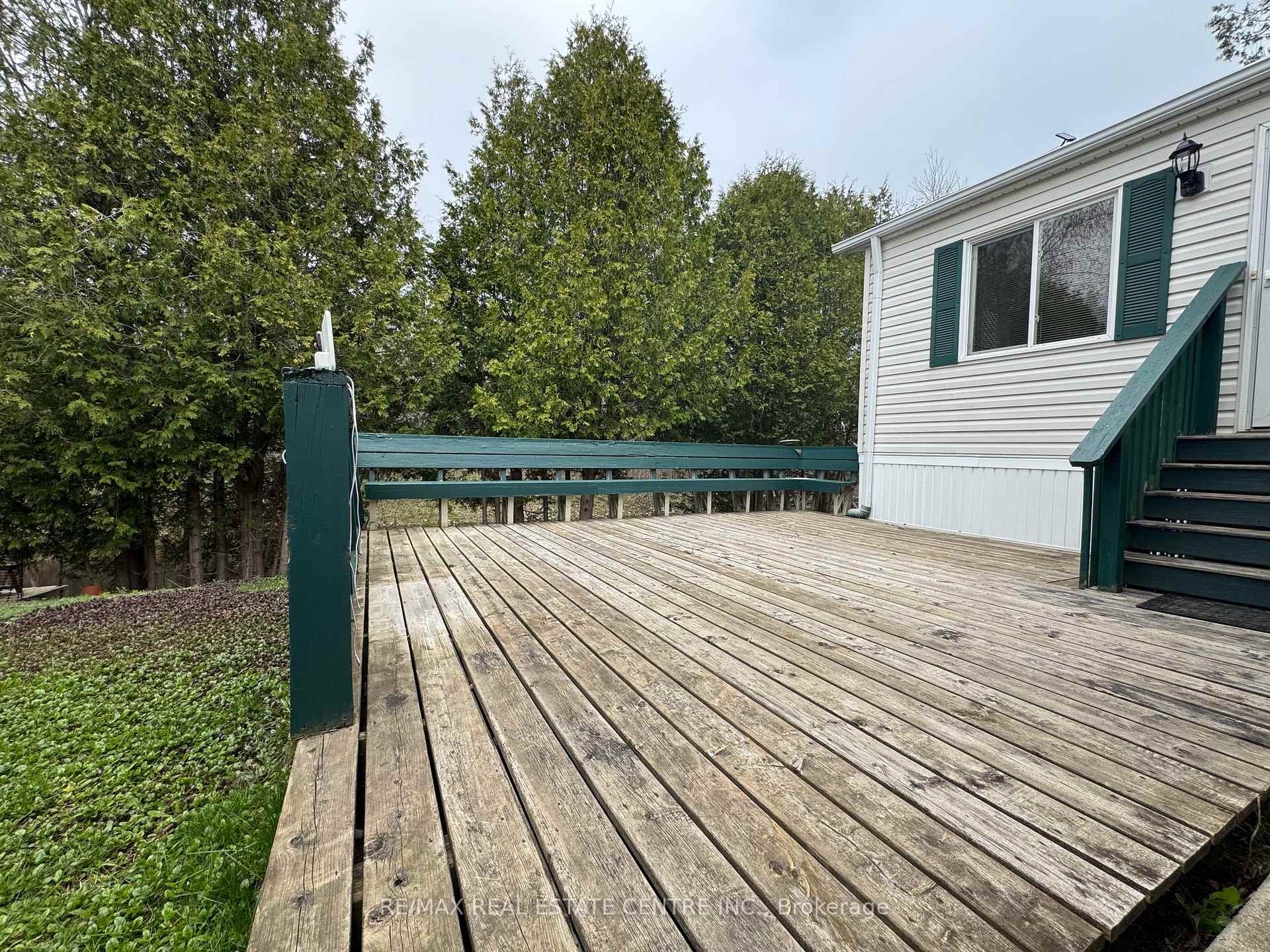 Photo 12 of 35 Water Street, Puslinch, Morriston — HOMEH