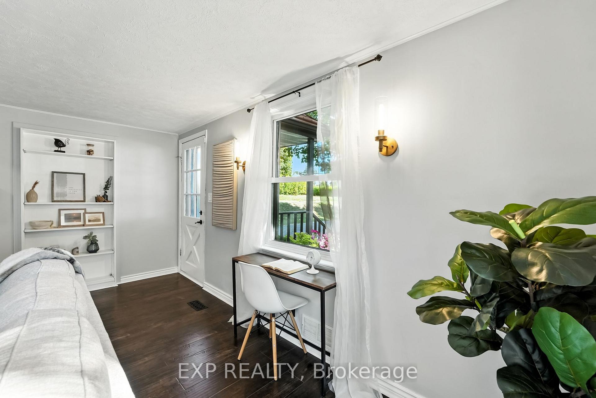 Photo 10 of 1044 King Street E, Oshawa, Eastdale — HOMEH