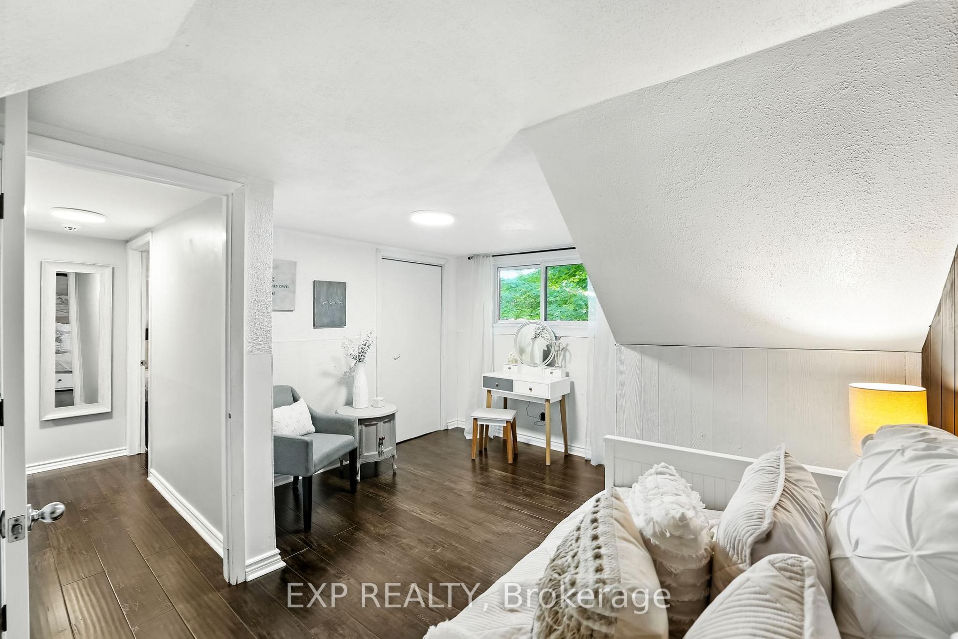 Photo 31 of 1044 King Street E, Oshawa, Eastdale — HOMEH