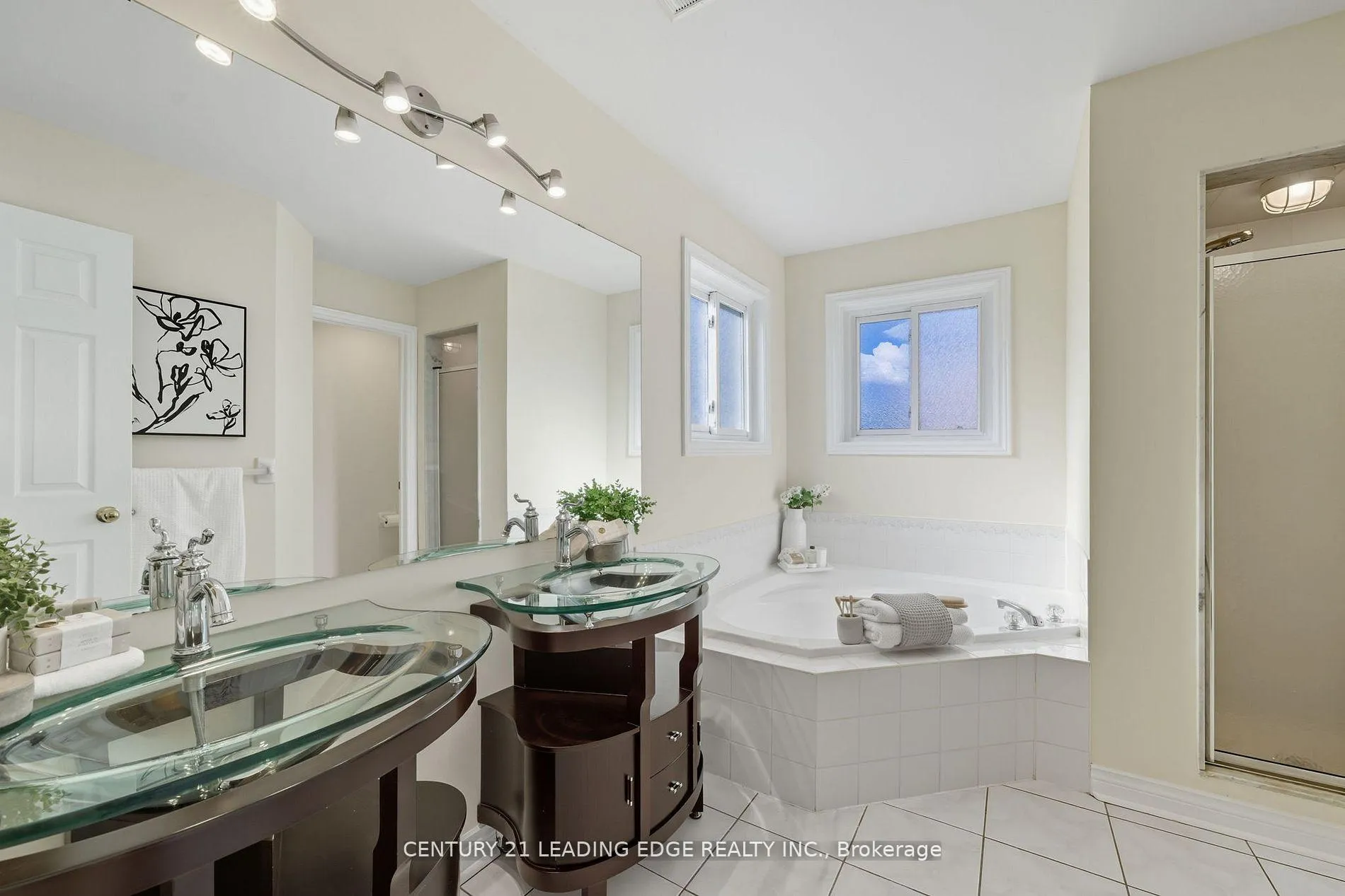 Photo 18 of 2308 Abbott Crescent, Pickering, Brock Ridge — HOMEH