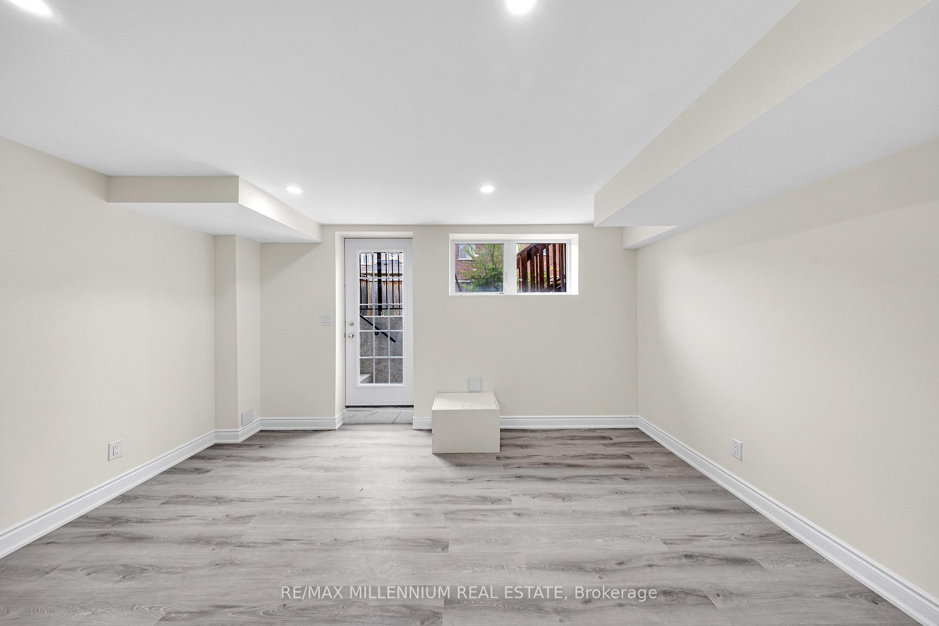 Photo 5 of Unit BSMT, 177 Hyperion Court, Oshawa, Windfields — HOMEH