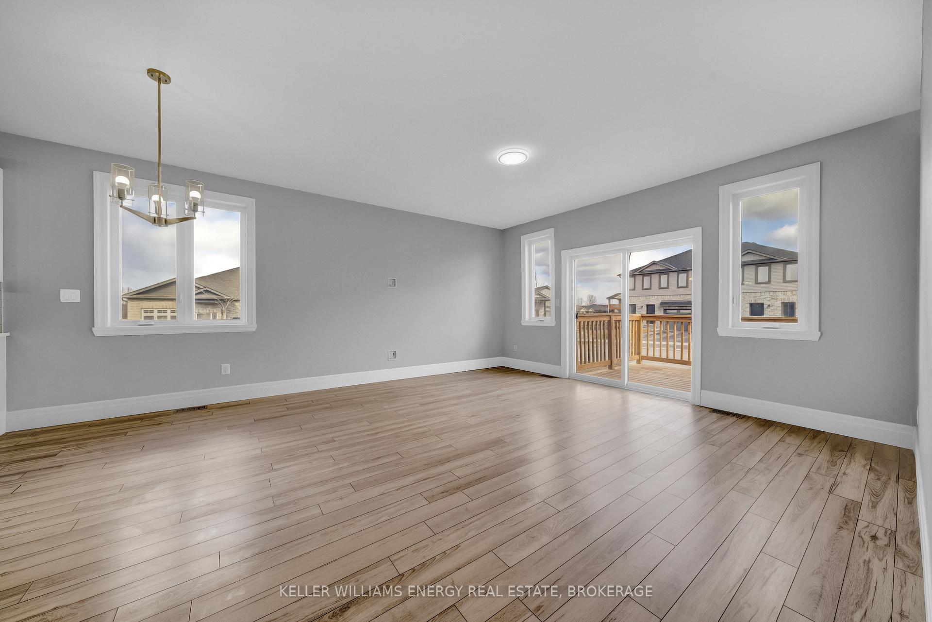 Photo 3 of 82 Markland Avenue, Prince Edward County, Picton Ward — HOMEH