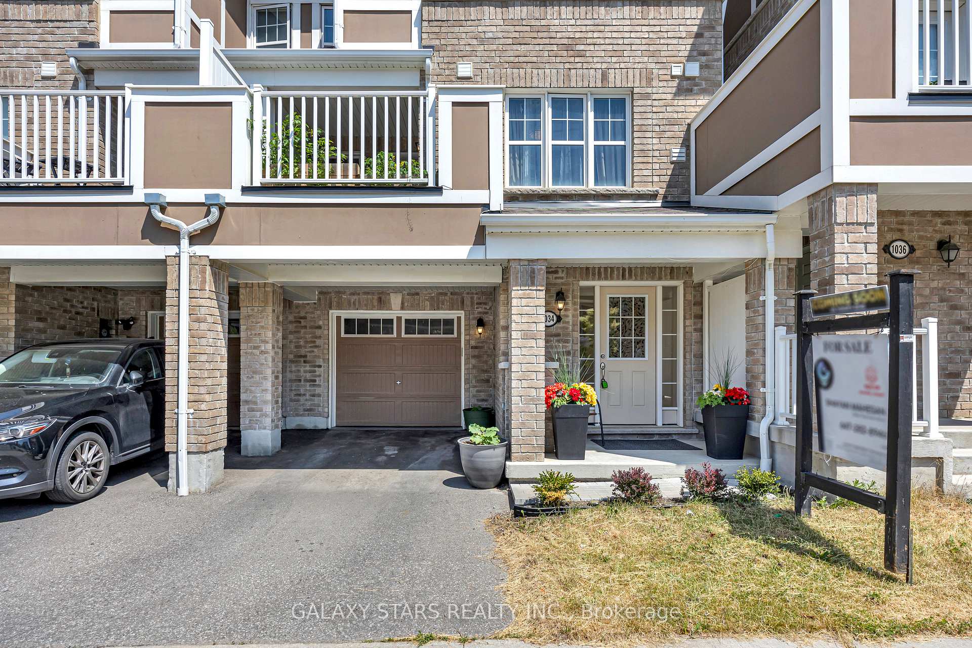 Photo 2 of 1034 Dragonfly Avenue, Pickering, Rural Pickering — HOMEH