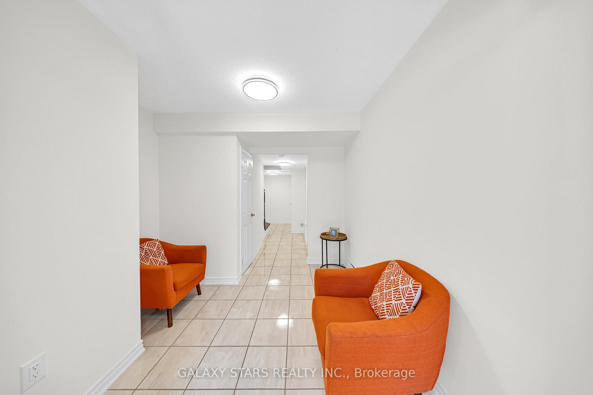 Photo 3 of 1034 Dragonfly Avenue, Pickering, Rural Pickering — HOMEH