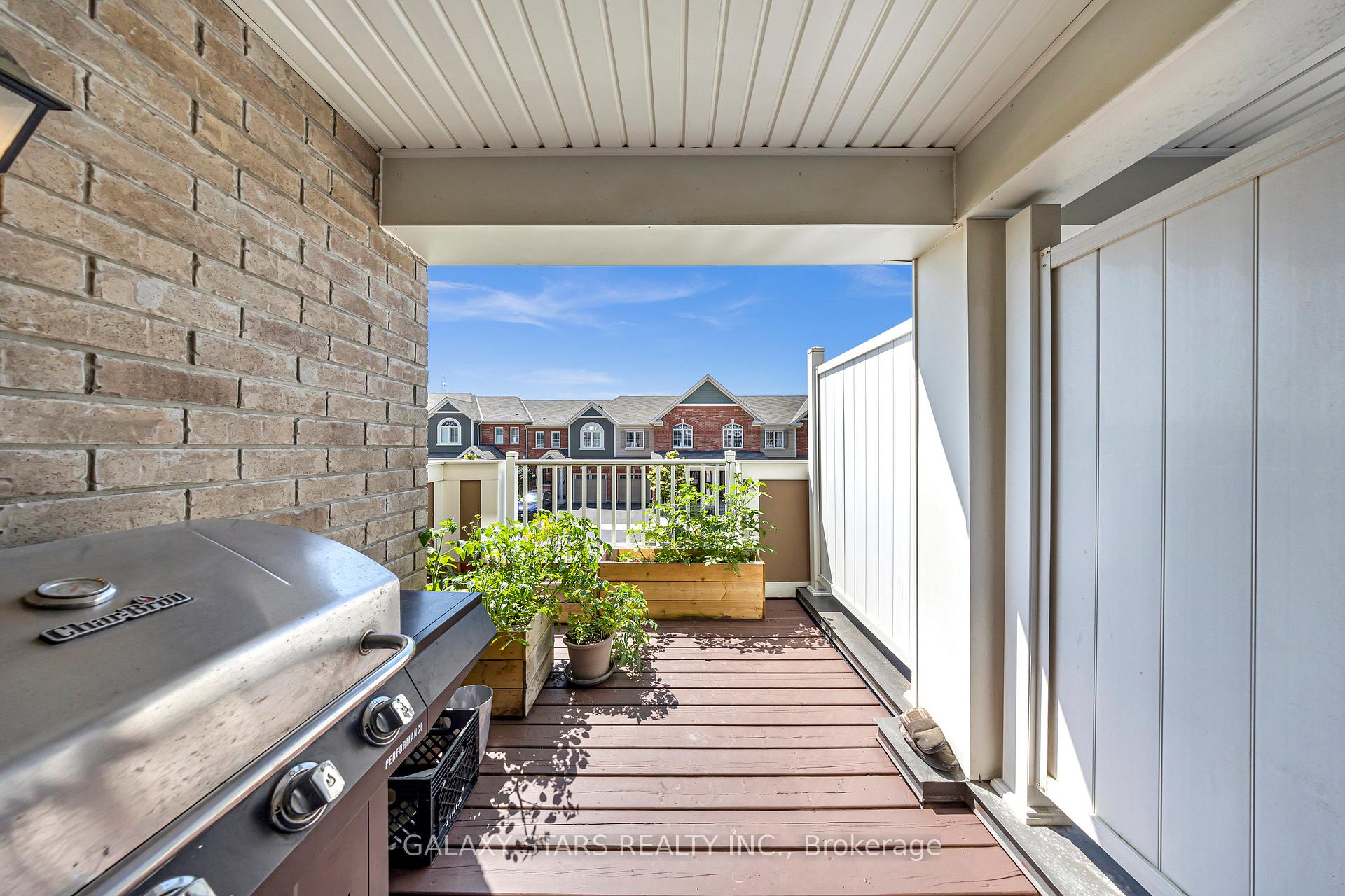 Photo 13 of 1034 Dragonfly Avenue, Pickering, Rural Pickering — HOMEH