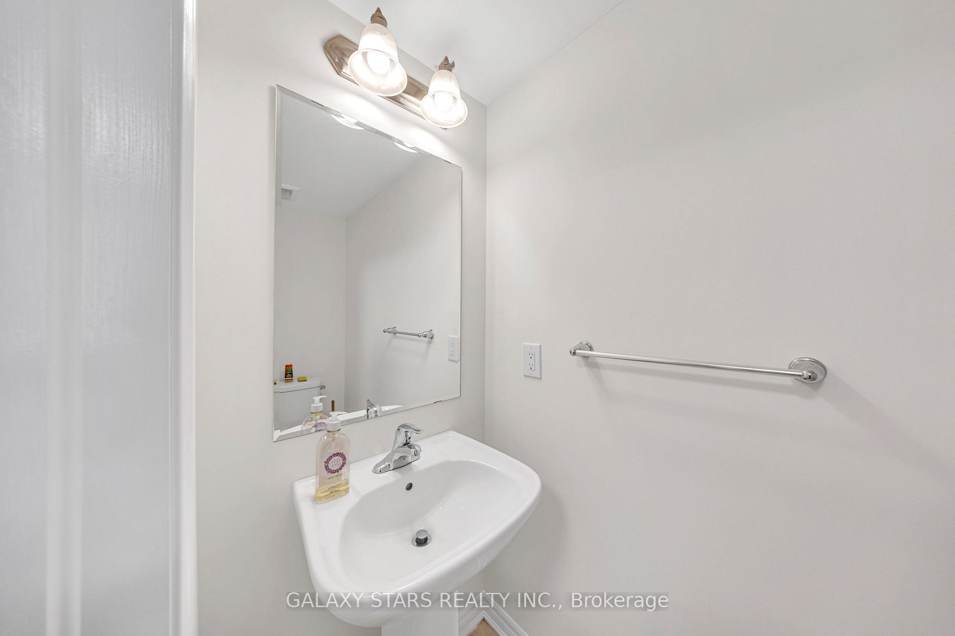 Photo 15 of 1034 Dragonfly Avenue, Pickering, Rural Pickering — HOMEH
