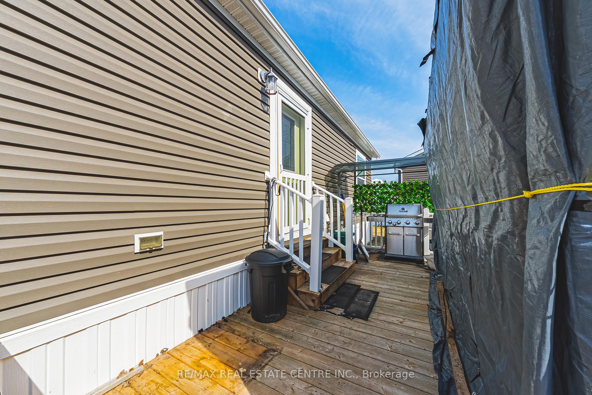 Photo 4 of 5 Sumac Street, Kitchener, Mill Courtland Woodside Park — HOMEH