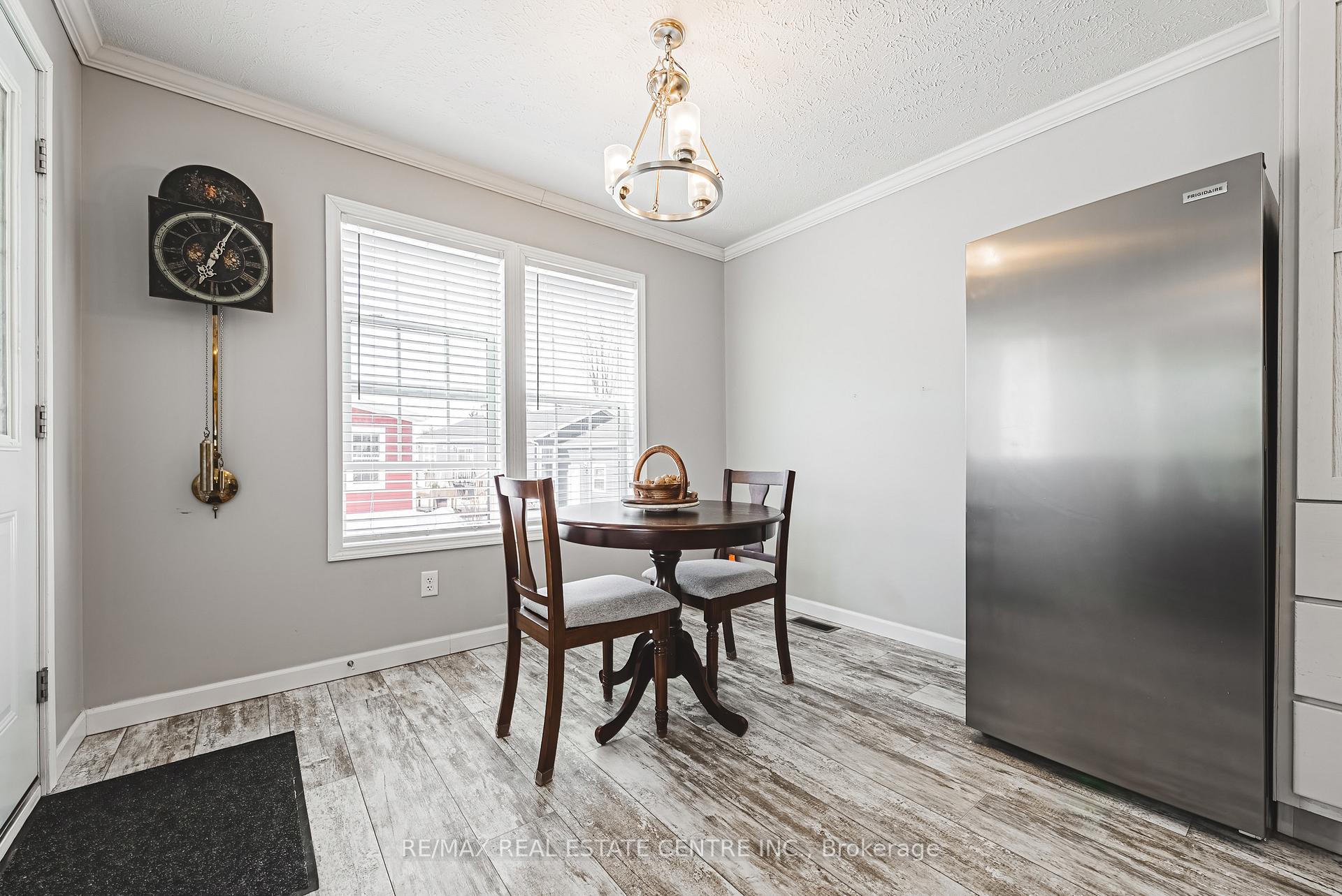 Photo 12 of 5 Sumac Street, Kitchener, Mill Courtland Woodside Park — HOMEH