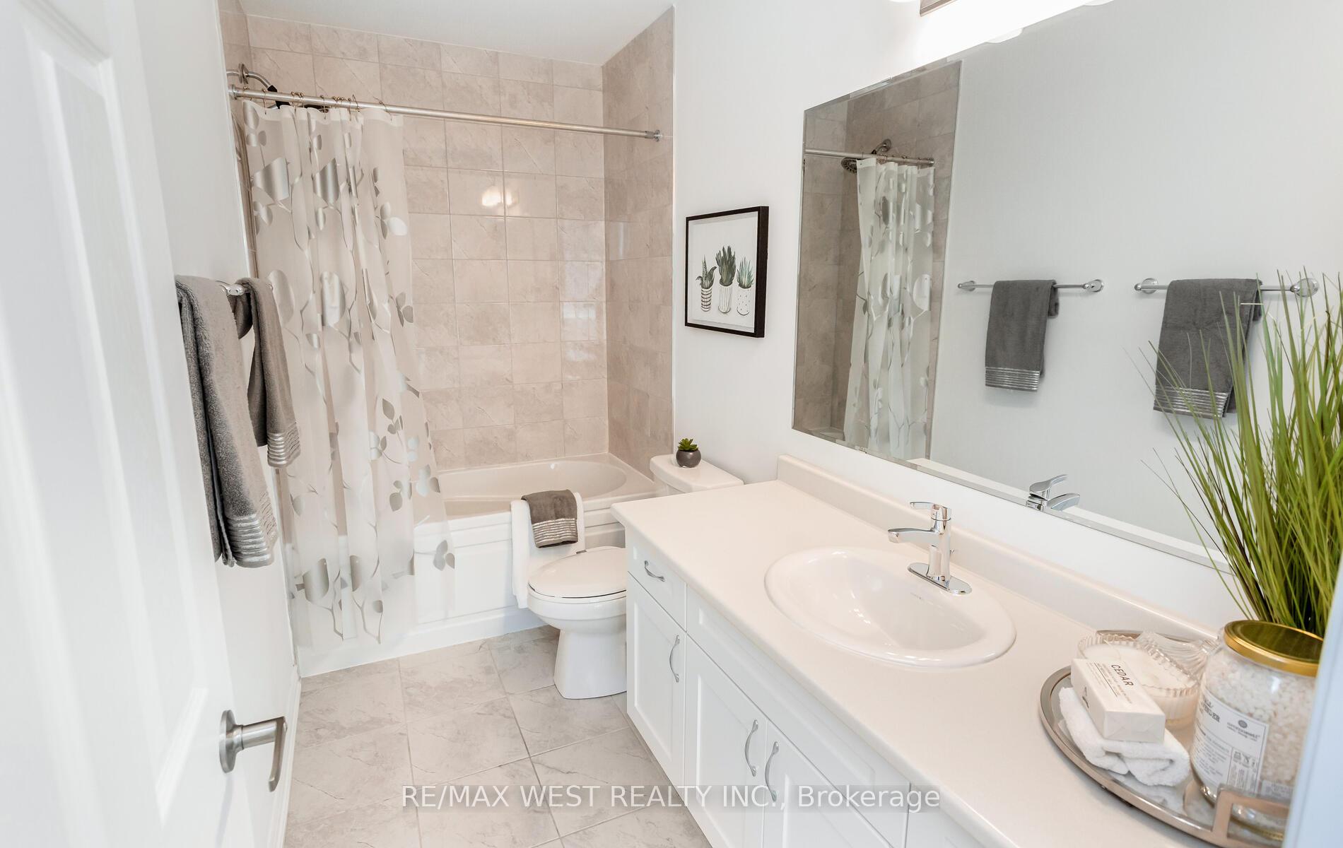 Photo 41 of 808 Aspen Terrace, Milton, Cobban — HOMEH