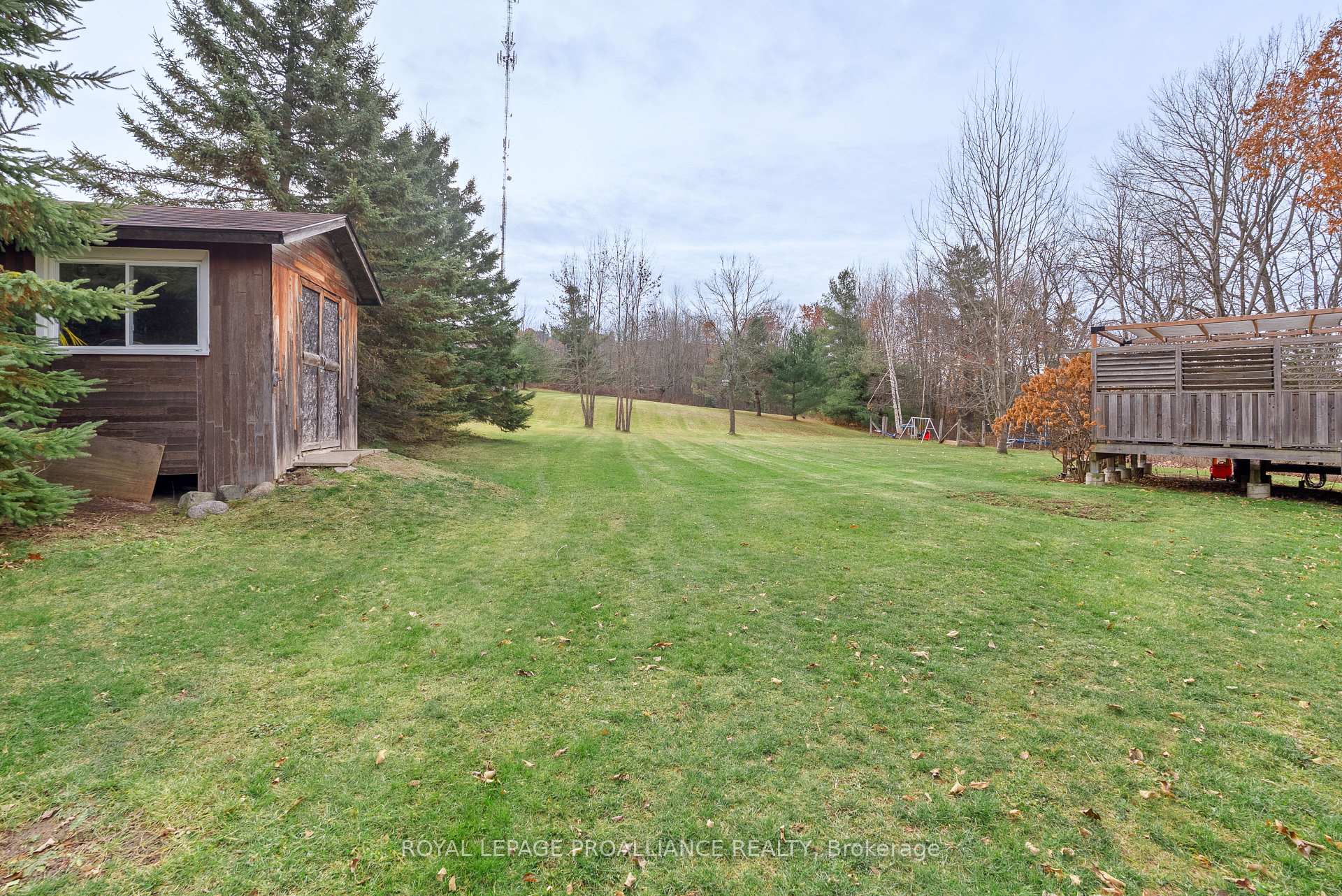 Photo 35 of 619 Gallivan Road, Quinte West, Sidney Ward — HOMEH