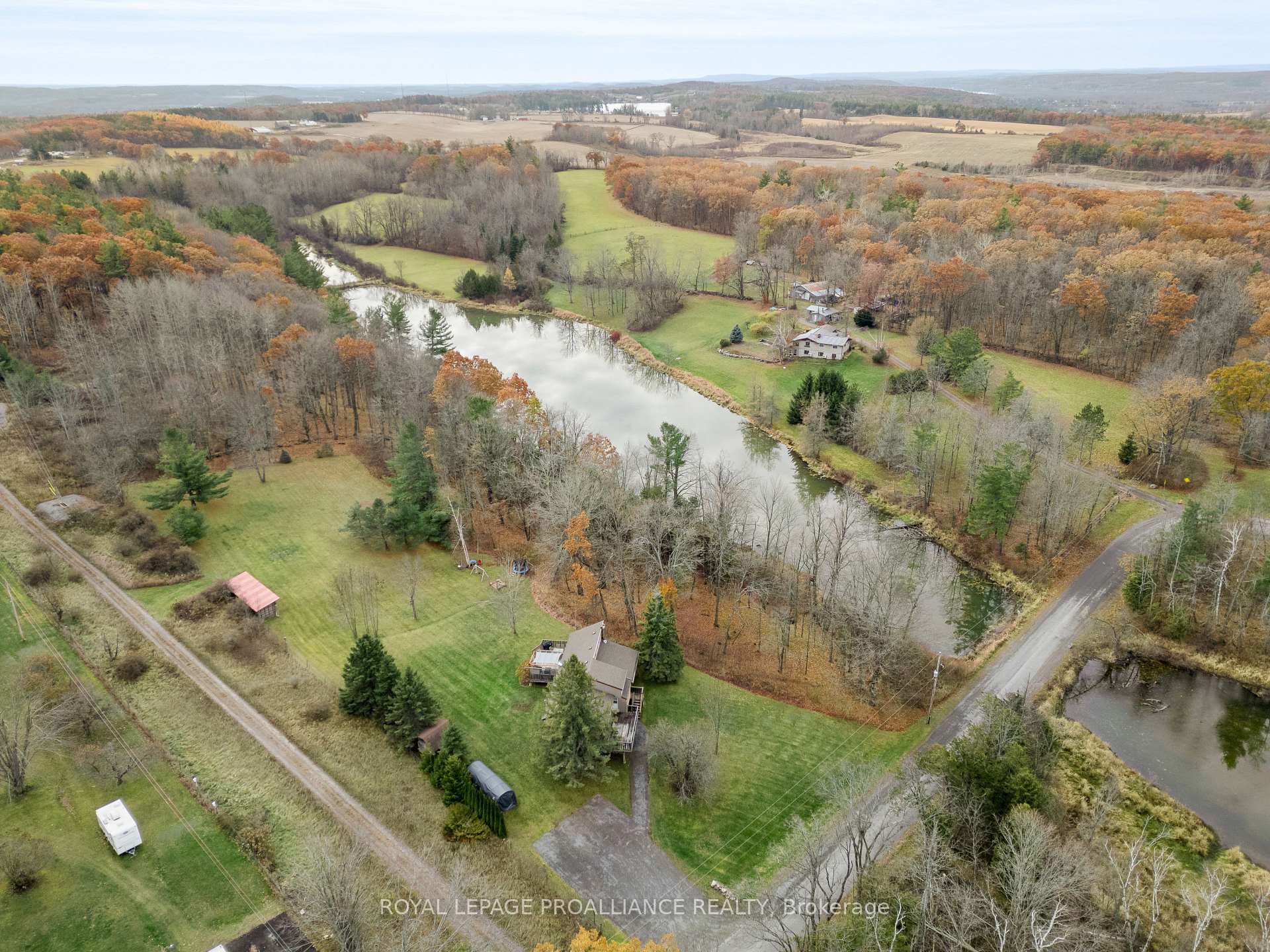 Photo 40 of 619 Gallivan Road, Quinte West, Sidney Ward — HOMEH