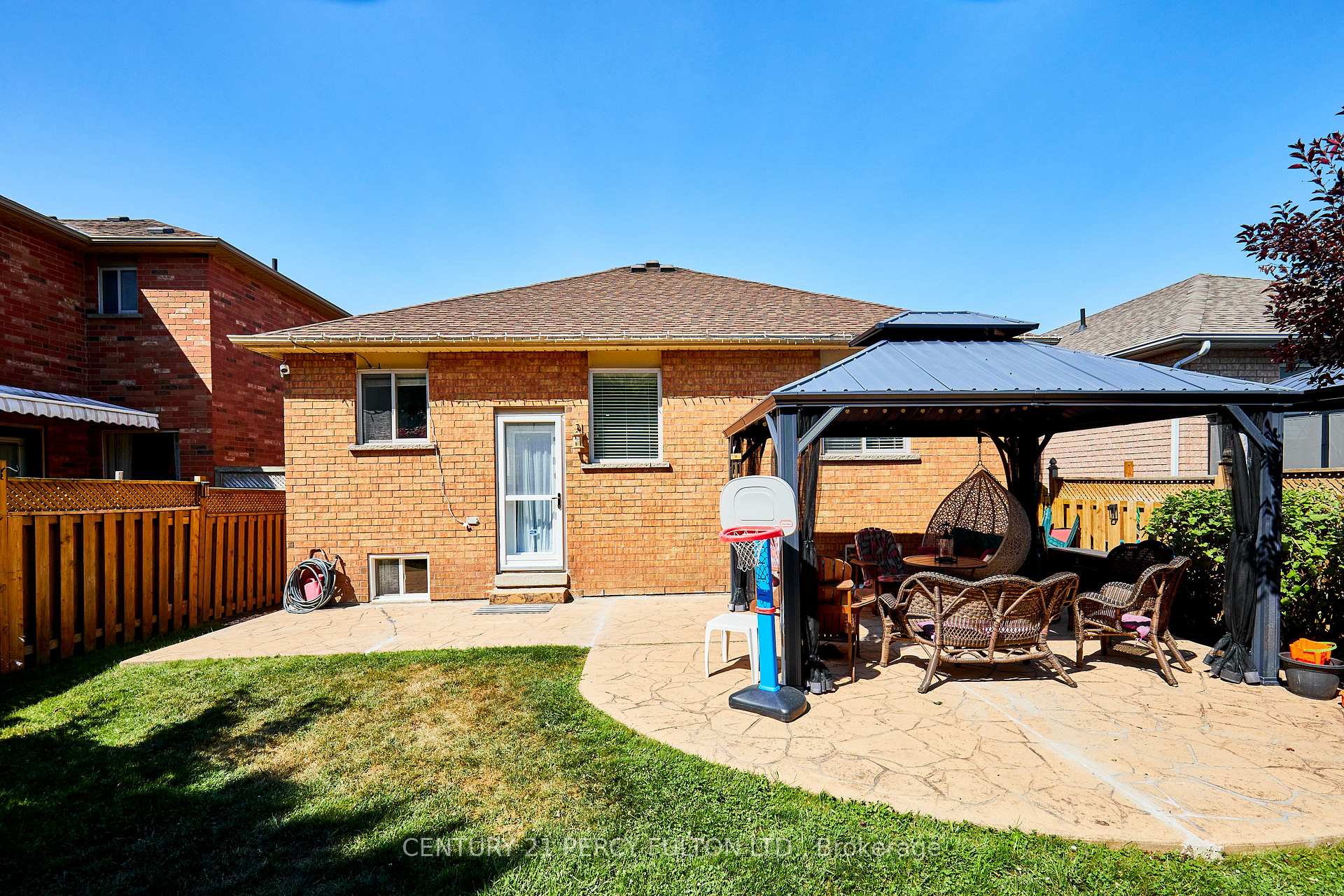 Photo 19 of 483 Ormond Drive, Oshawa, Samac — HOMEH