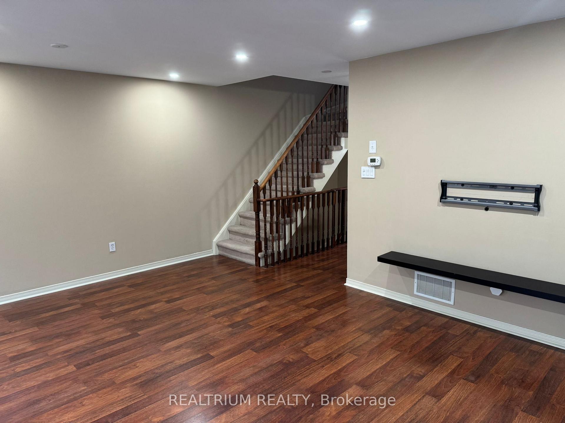 Photo 15 of Unit 39, 1850 Kingston Road, Pickering, Village East — HOMEH