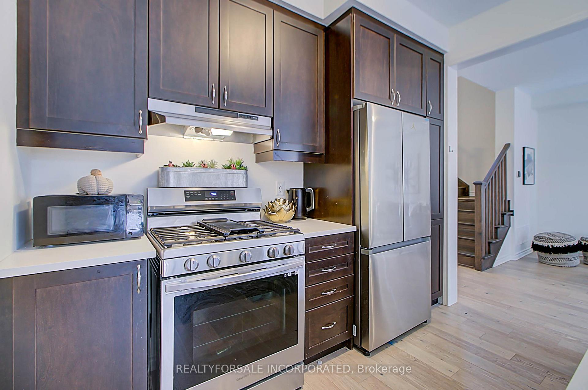 Photo 24 of 1406 Stillmeadow Lane, Pickering, Rural Pickering — HOMEH