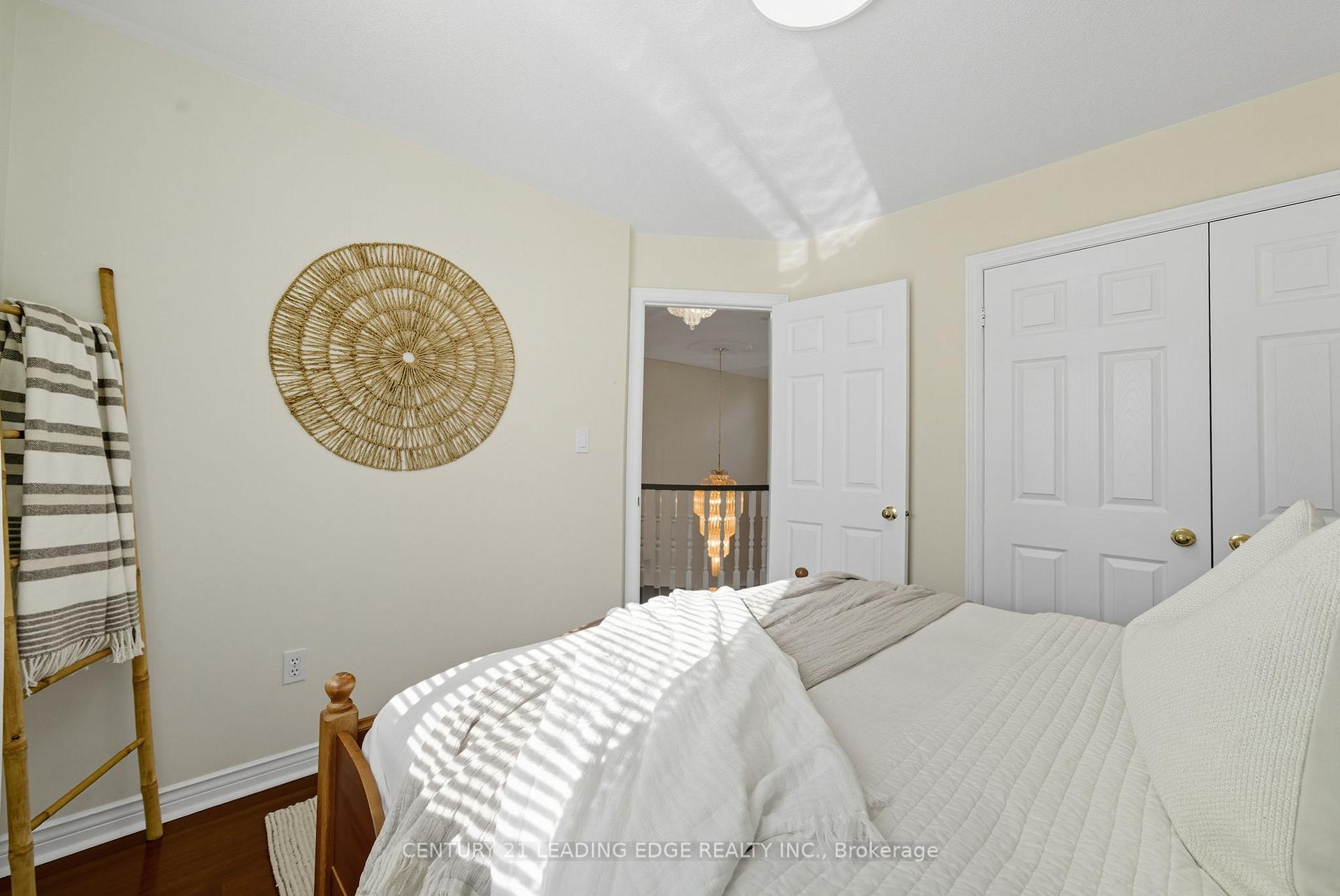 Photo 20 of 2308 Abbott Crescent, Pickering, Brock Ridge — HOMEH