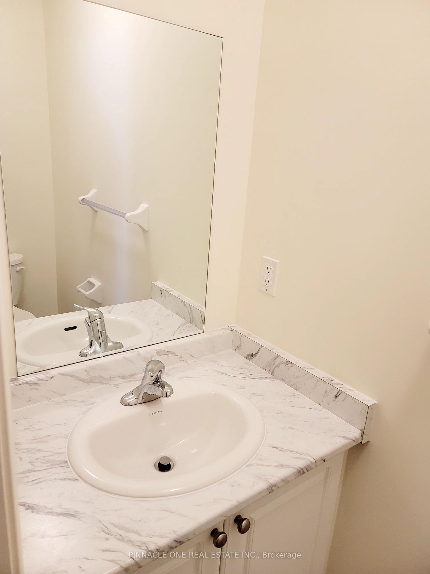Photo 9 of 1192 Drinkle Crescent, Oshawa, Eastdale — HOMEH
