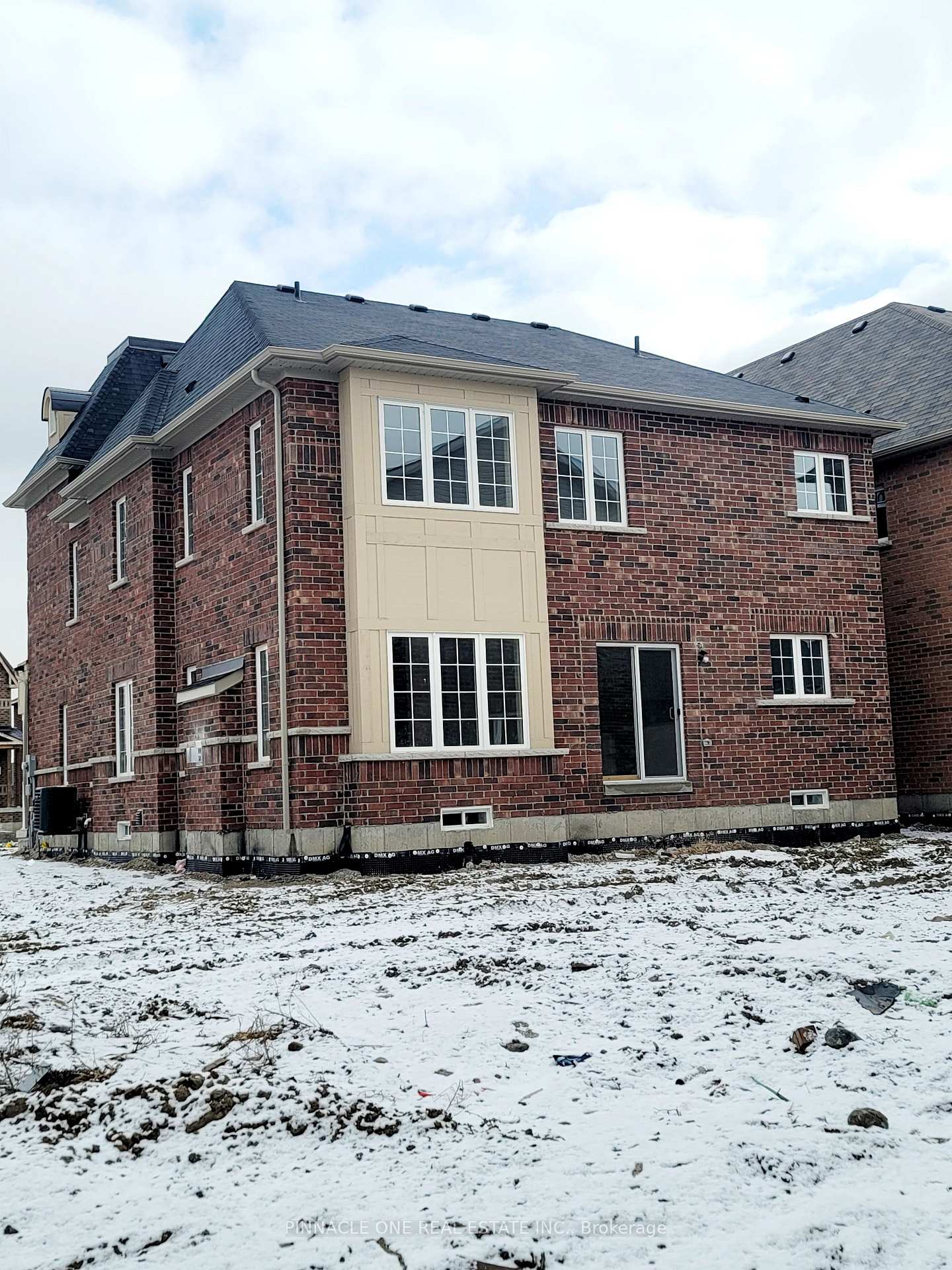 Photo 19 of 1192 Drinkle Crescent, Oshawa, Eastdale — HOMEH