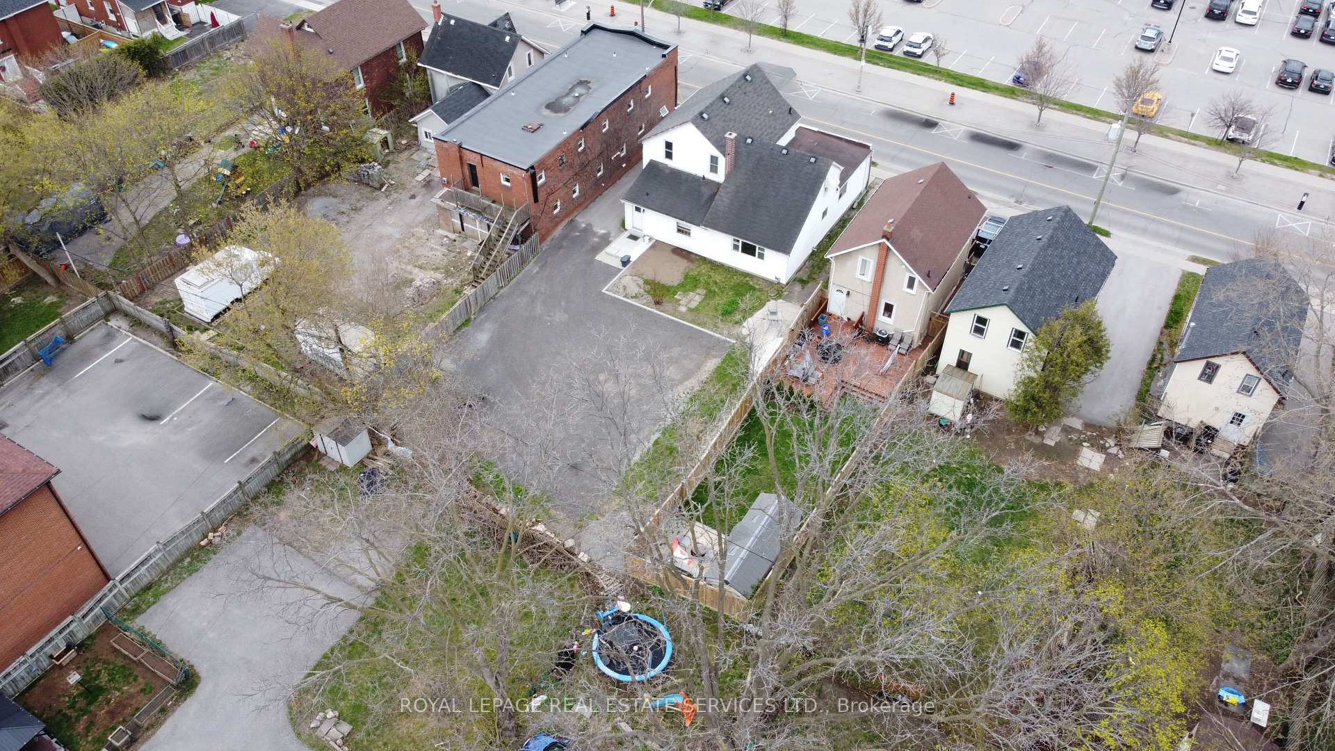 Photo 23 of 150 William Street E, Oshawa, O'Neill — HOMEH