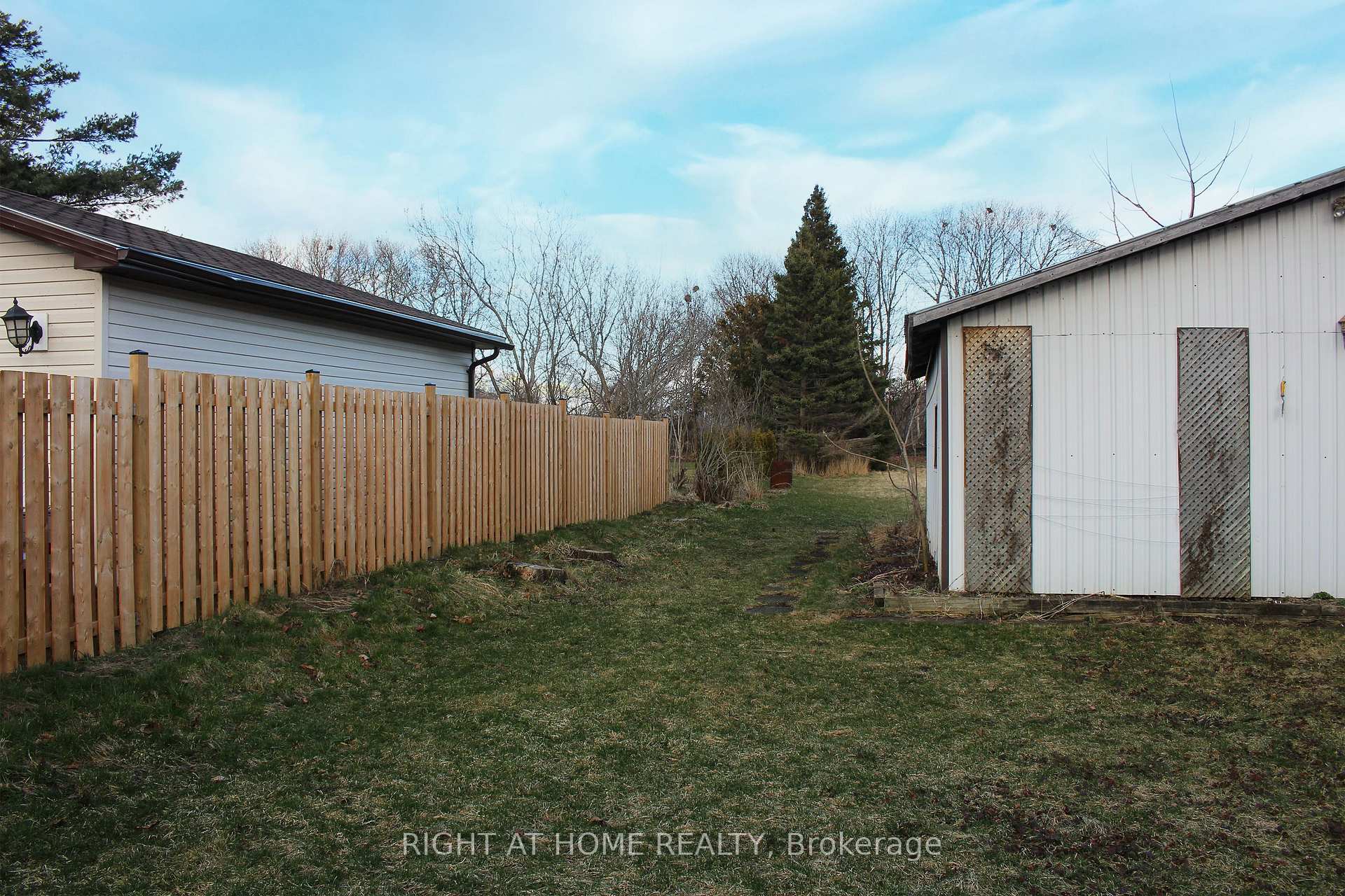 Photo 22 of 59 Consecon Street, Prince Edward County, Wellington Ward — HOMEH