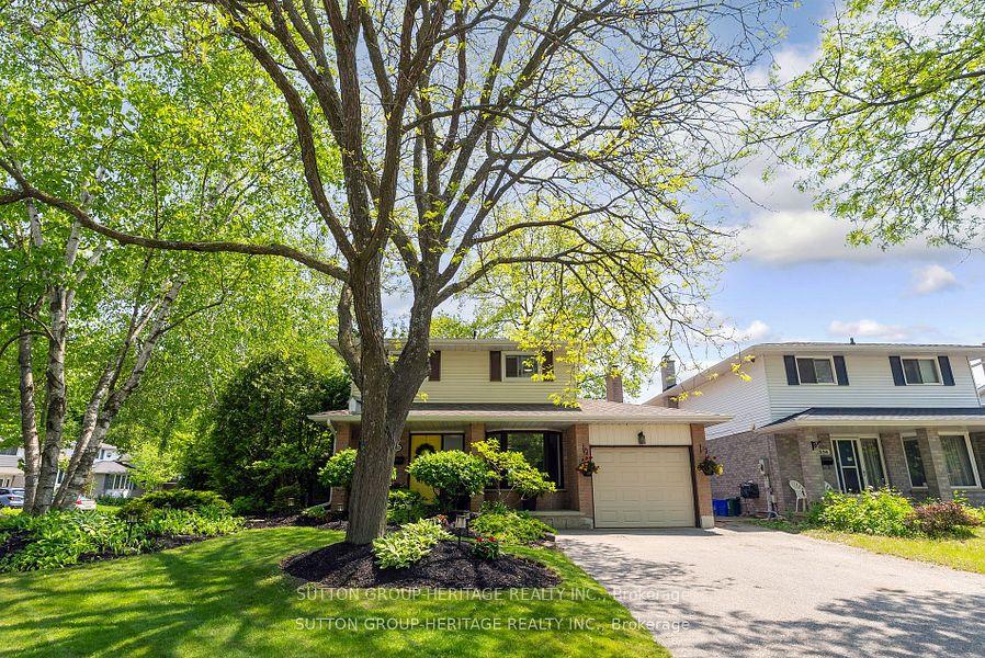 Photo 5 of 232 Kensington Crescent, Oshawa, Centennial — HOMEH