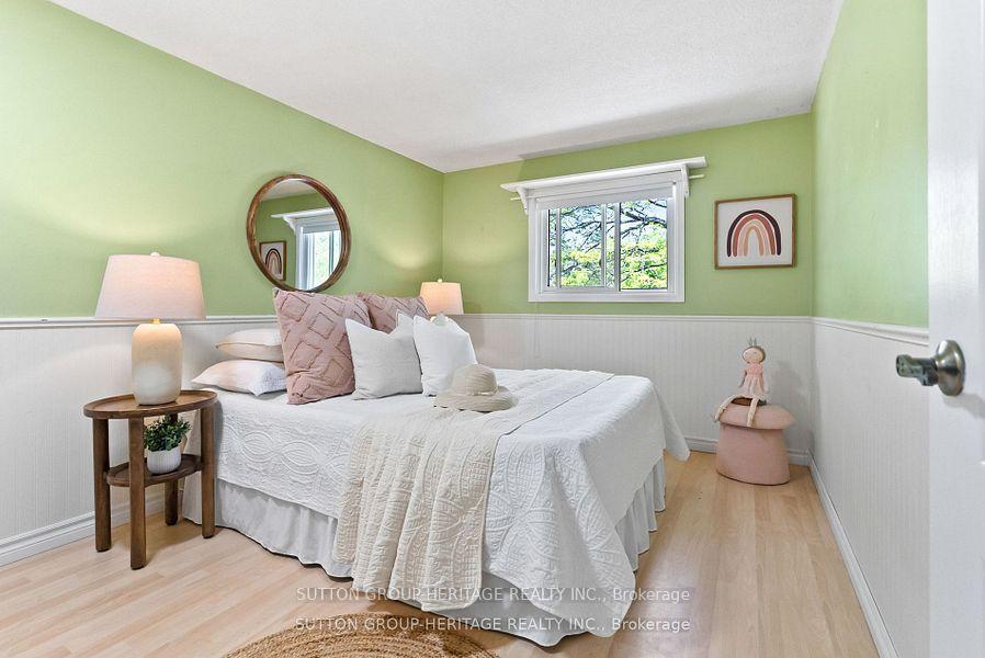 Photo 30 of 232 Kensington Crescent, Oshawa, Centennial — HOMEH