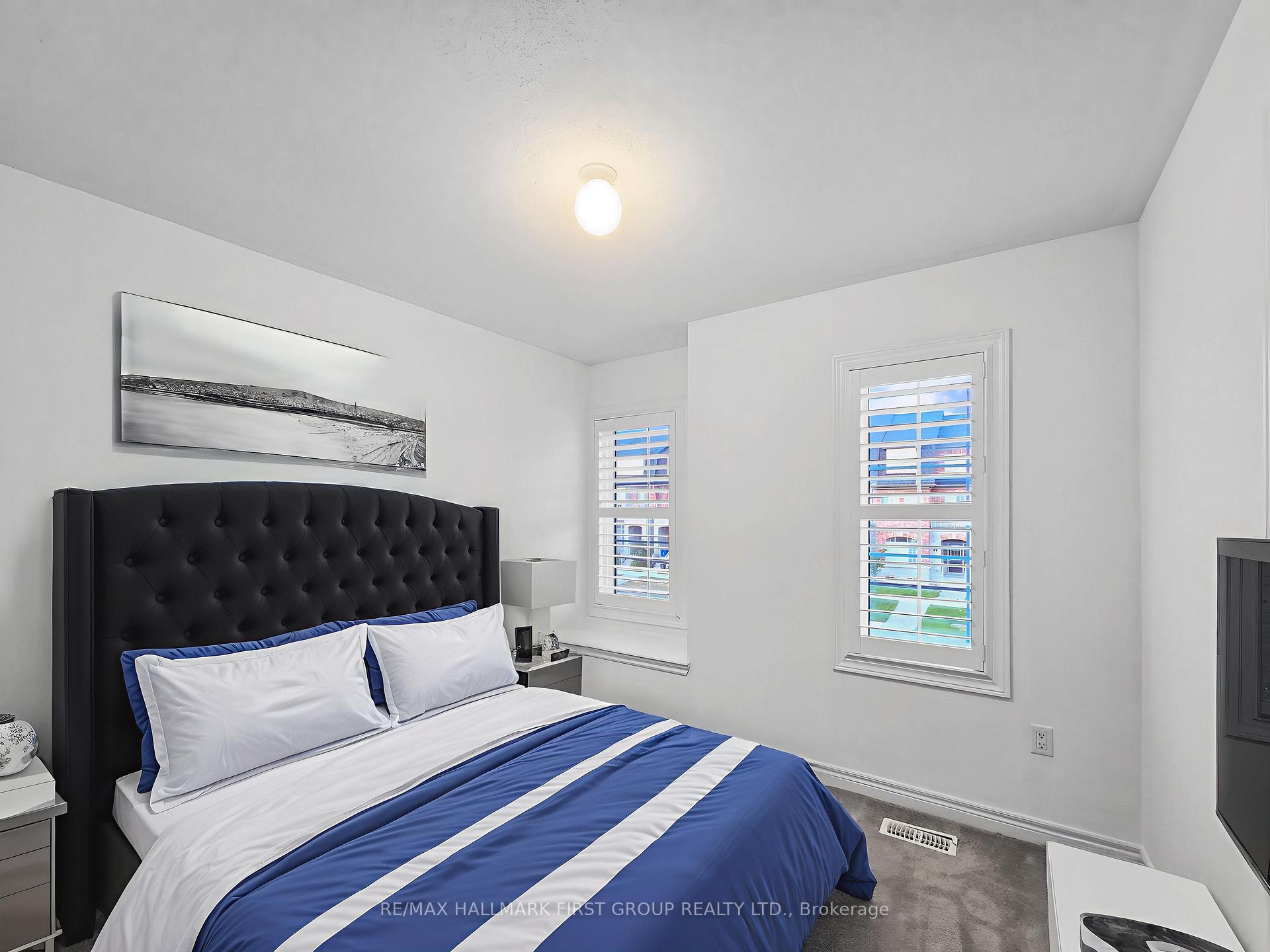 Photo 10 of 275 Shadow Place, Pickering, Rouge Park — HOMEH